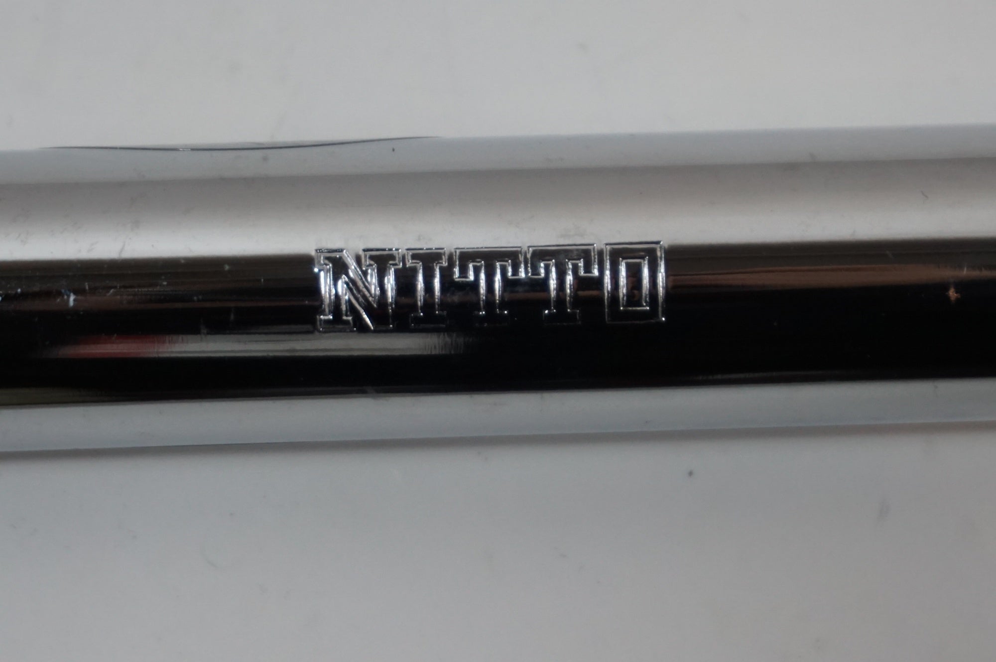 KUWAHARA 「クワハラ」 RAYBACK Φ22.2 400mm シートポスト / 世田谷店