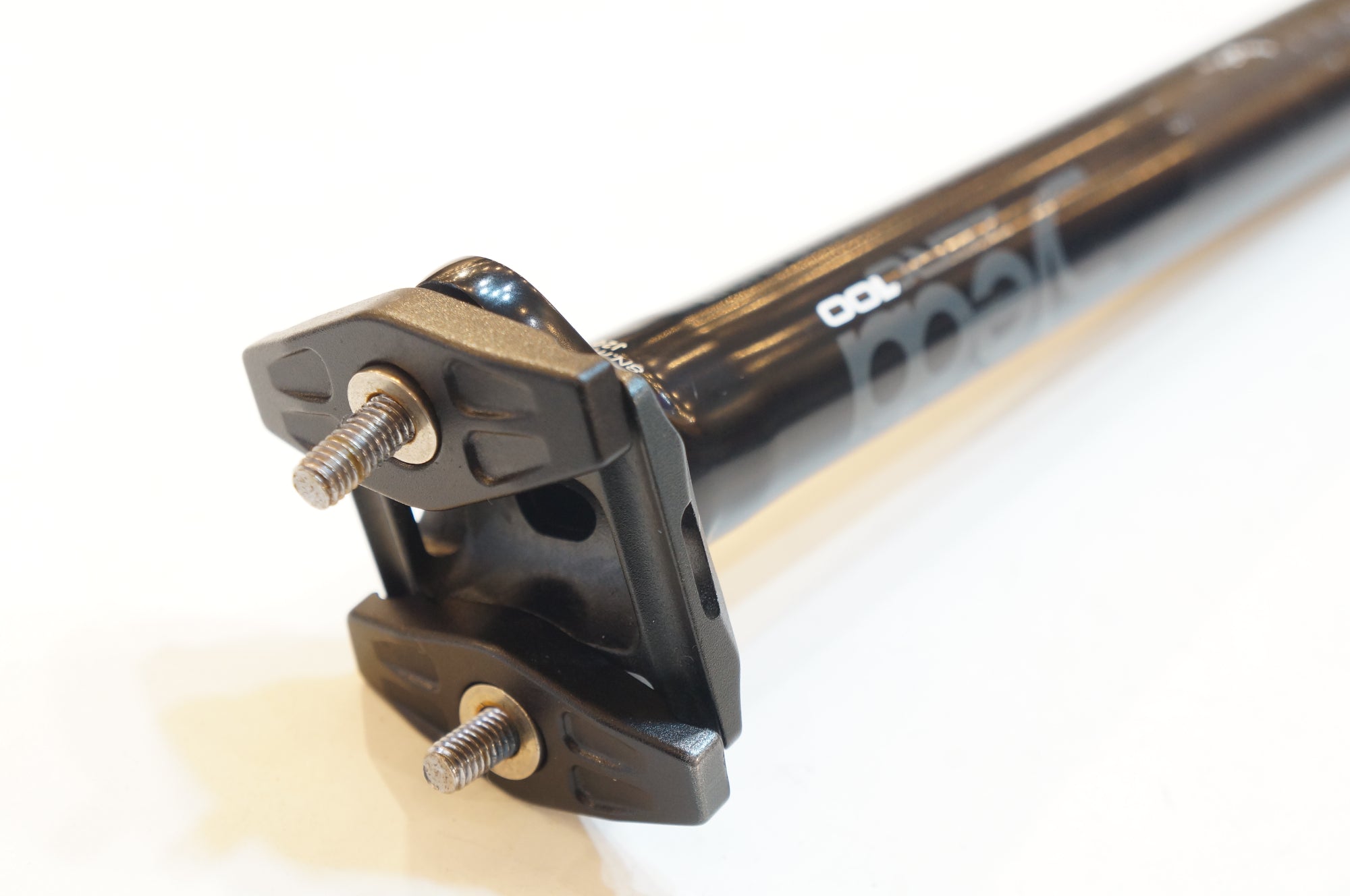 DEDA 「デダ」 ZERO100 φ27.2 245mm シートポスト / バイチャリ浦和ベース