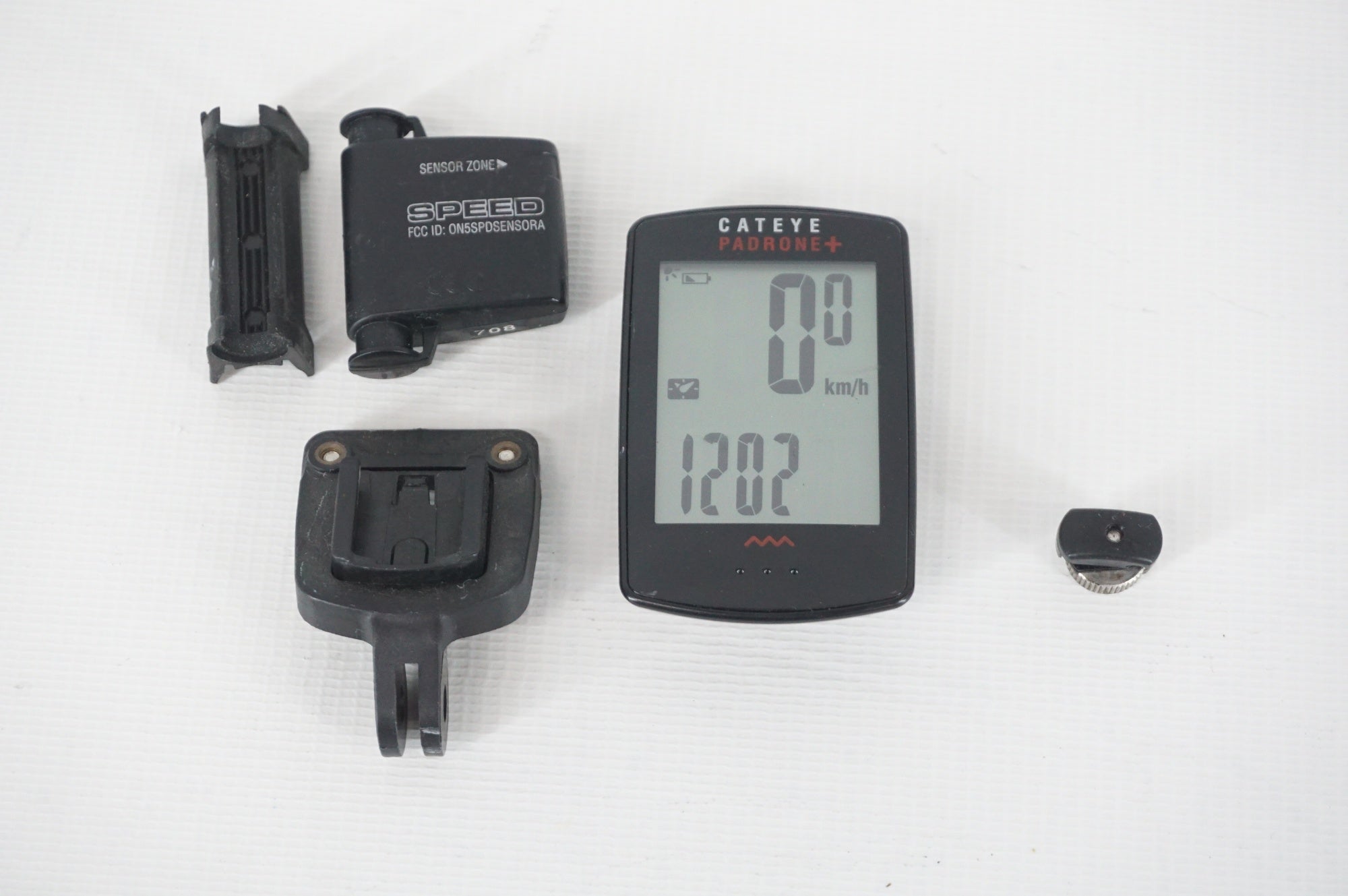 CATEYE 「キャットアイ」 CC-PA110W サイクルコンピューター / 阪急塚口店