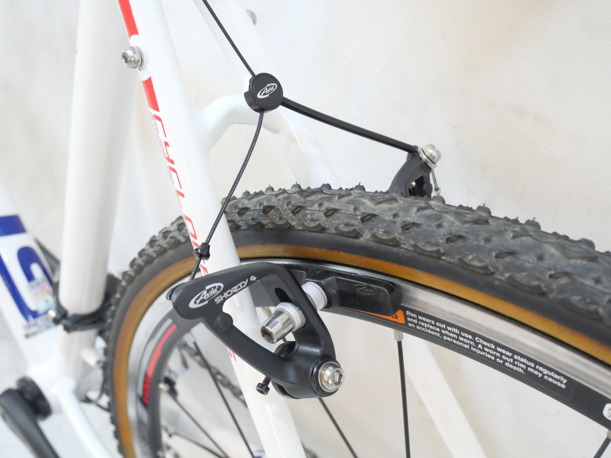 FOCUS 「フォーカス」 MARES AX 2.0 2014年モデル グラベルロード / 名古屋大須店