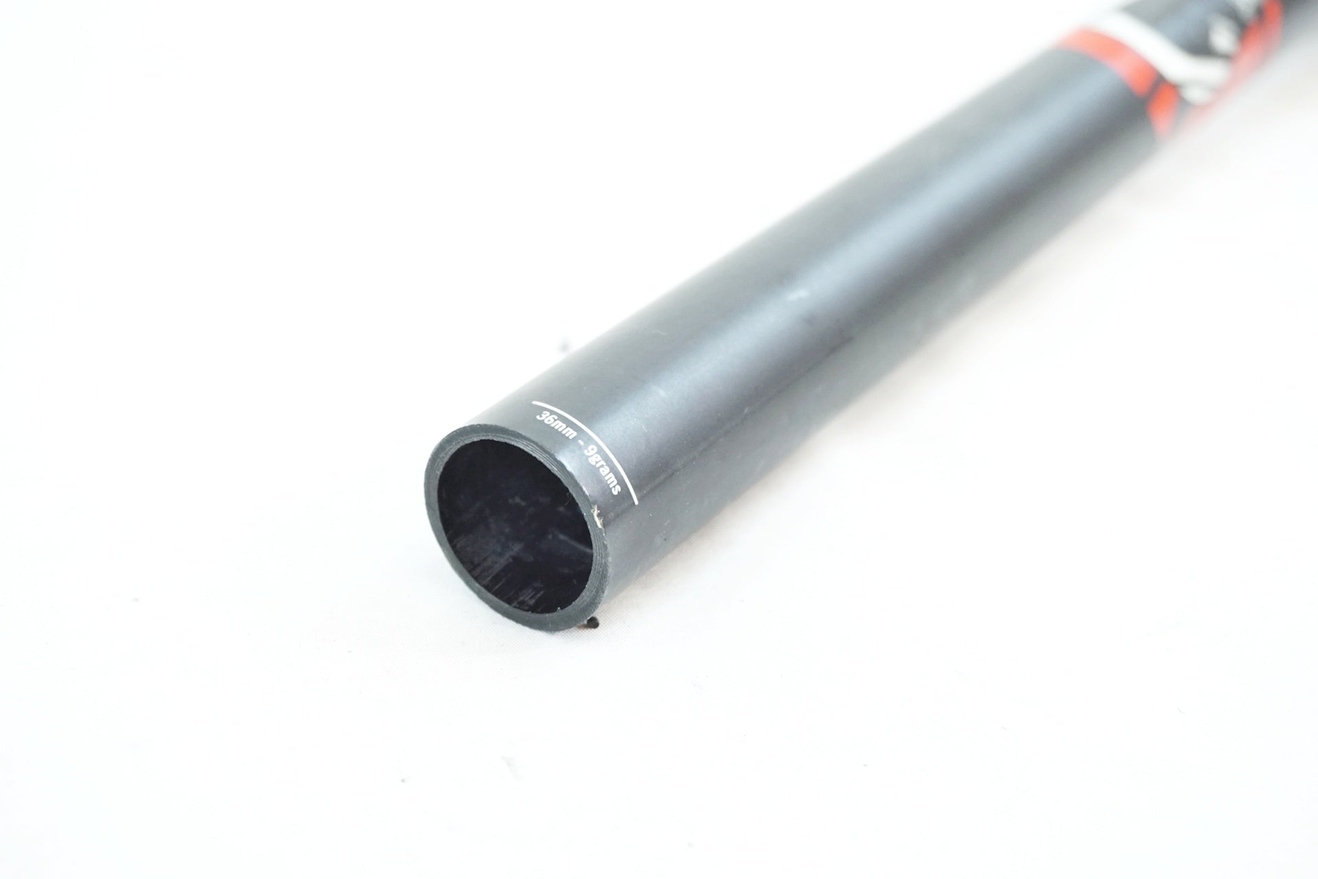 RACE FACE 「レースフェイス」 SIXC Φ31.8 723mm ハンドルバー / 有明ガーデン店