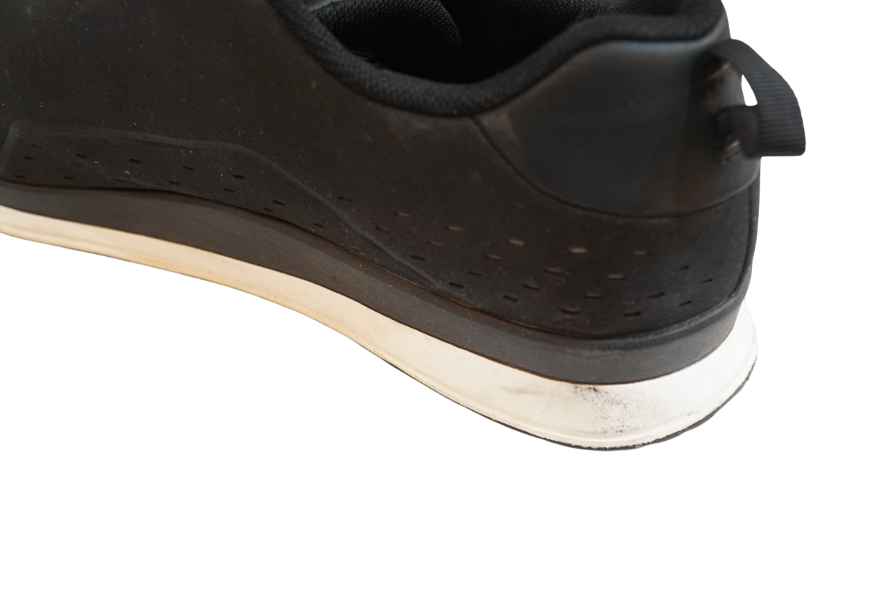 SHIMANO 「シマノ」 SH-CT500 27.8cm シューズ / バイチャリ浦和ベース