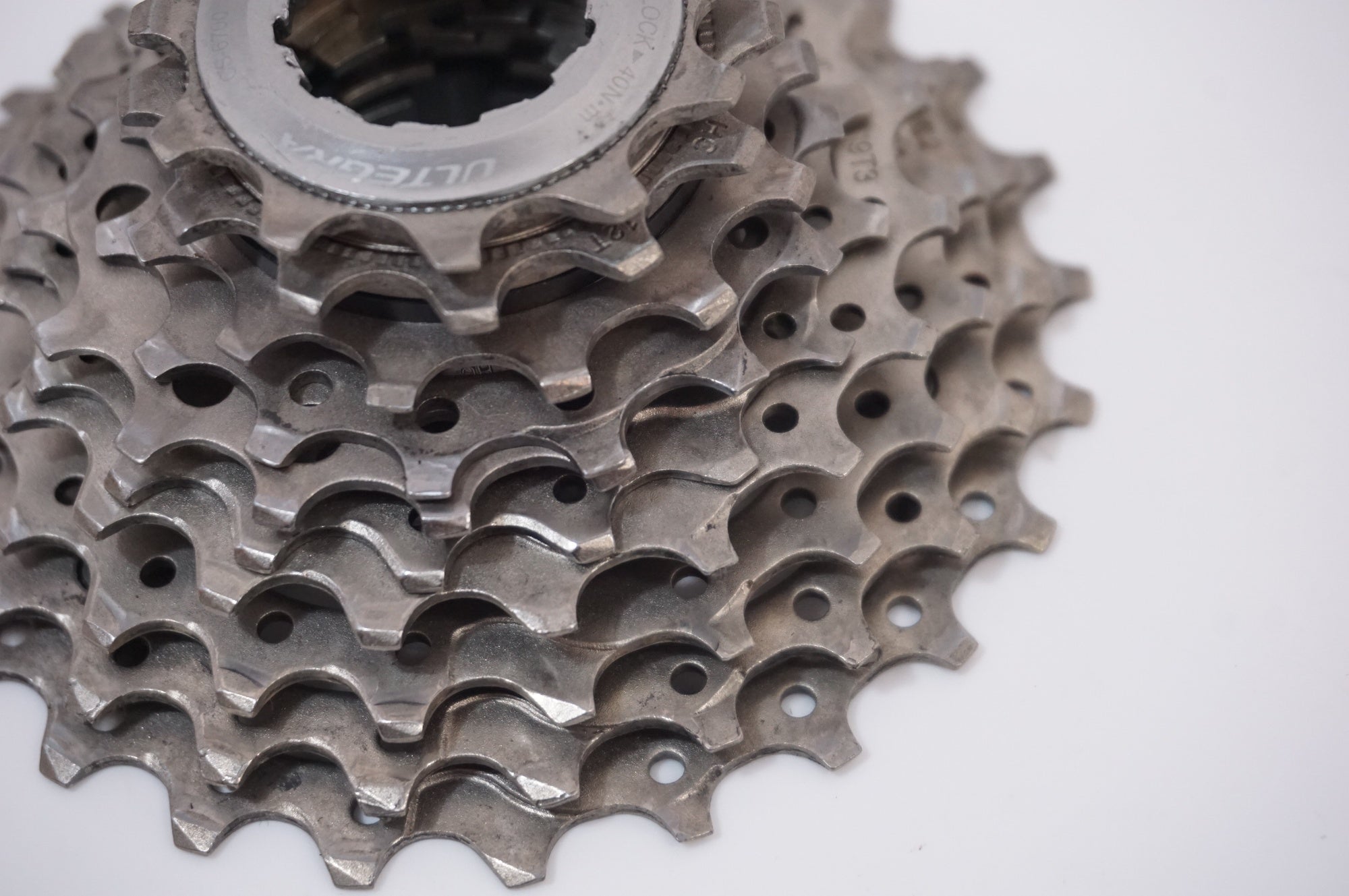 SHIMANO 「シマノ」 ULTEGRA CS-6700 11-25T スプロケット / 世田谷店