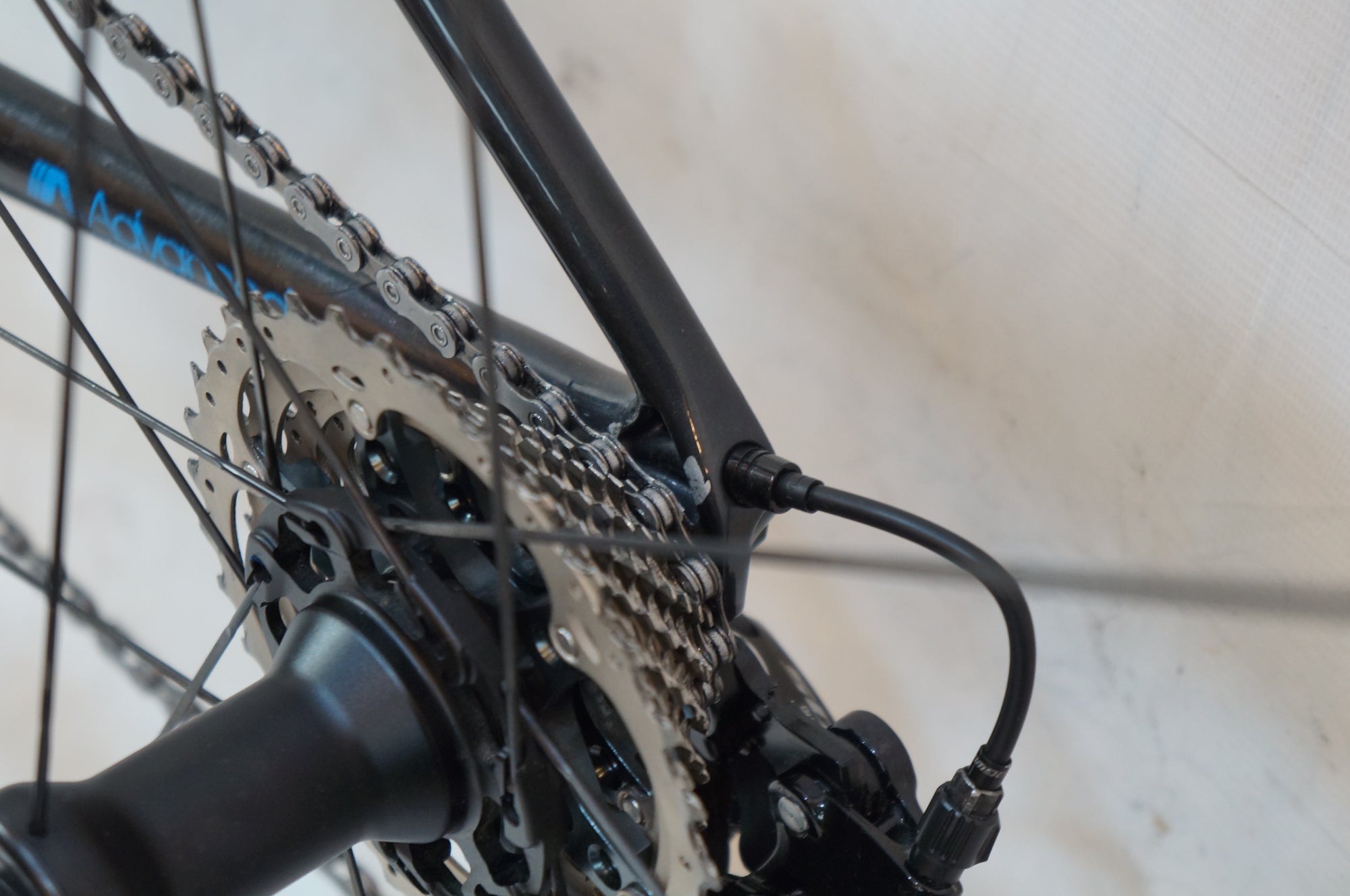 GIANT 「ジャイアント」 TCR ADVANCED2 KOM 2020年モデル ロードバイク / バイチャリ浦和ベース