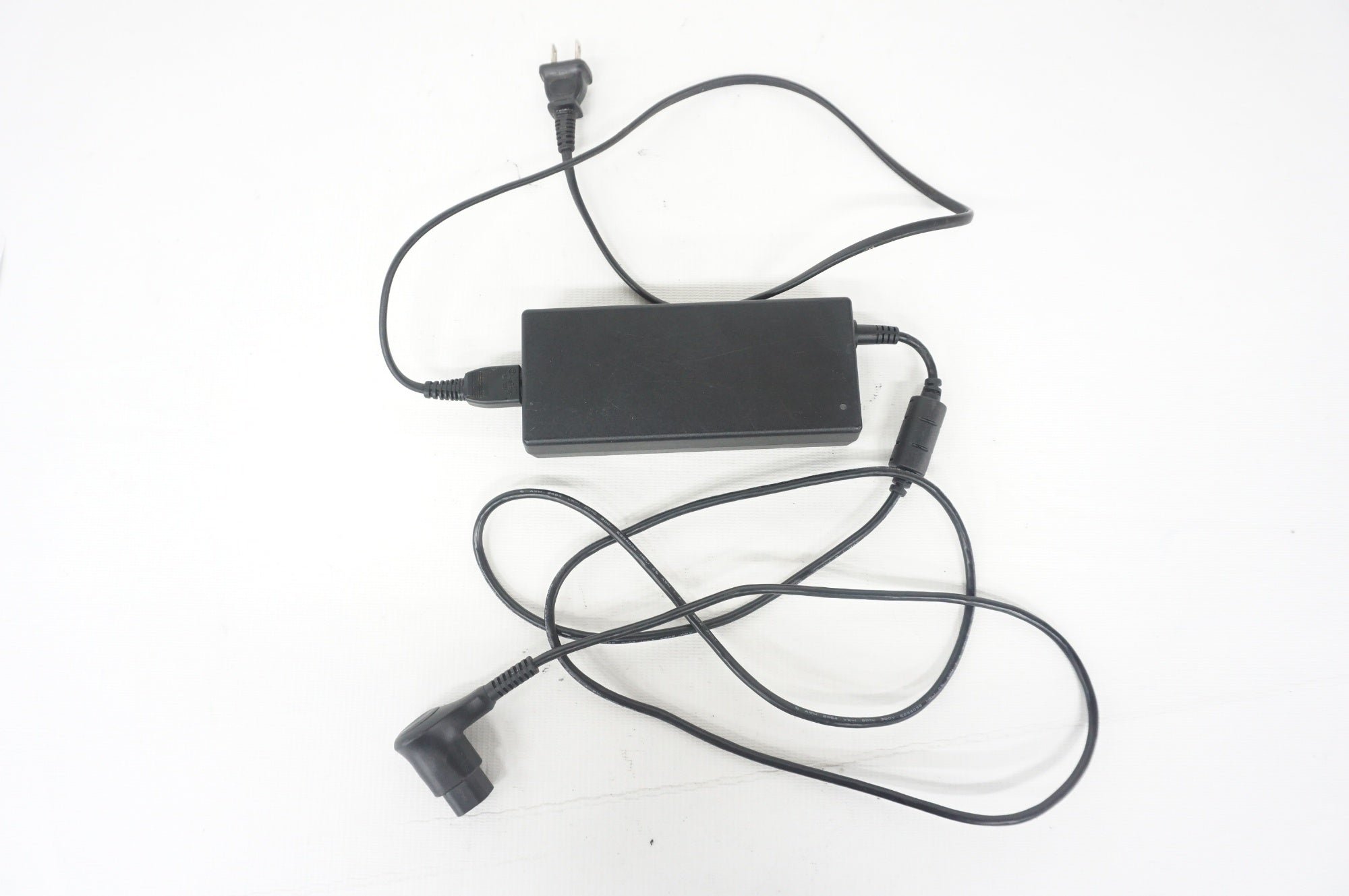 TREK 「トレック」 FX+2 2023年モデル E-BIKE / 阪急塚口店