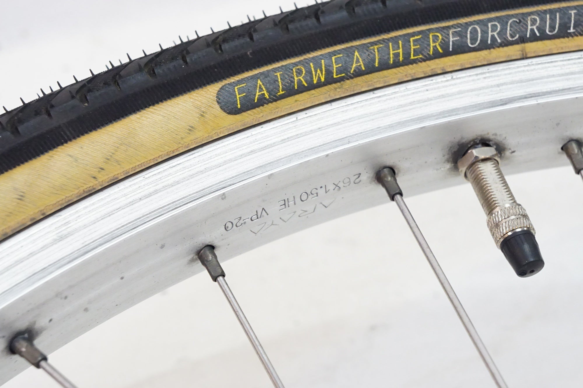 ARAYA 「アラヤ」 VP-20 26インチ リム SHIMANO HB-RM40 ハブ フロントホイール / 熊谷本店