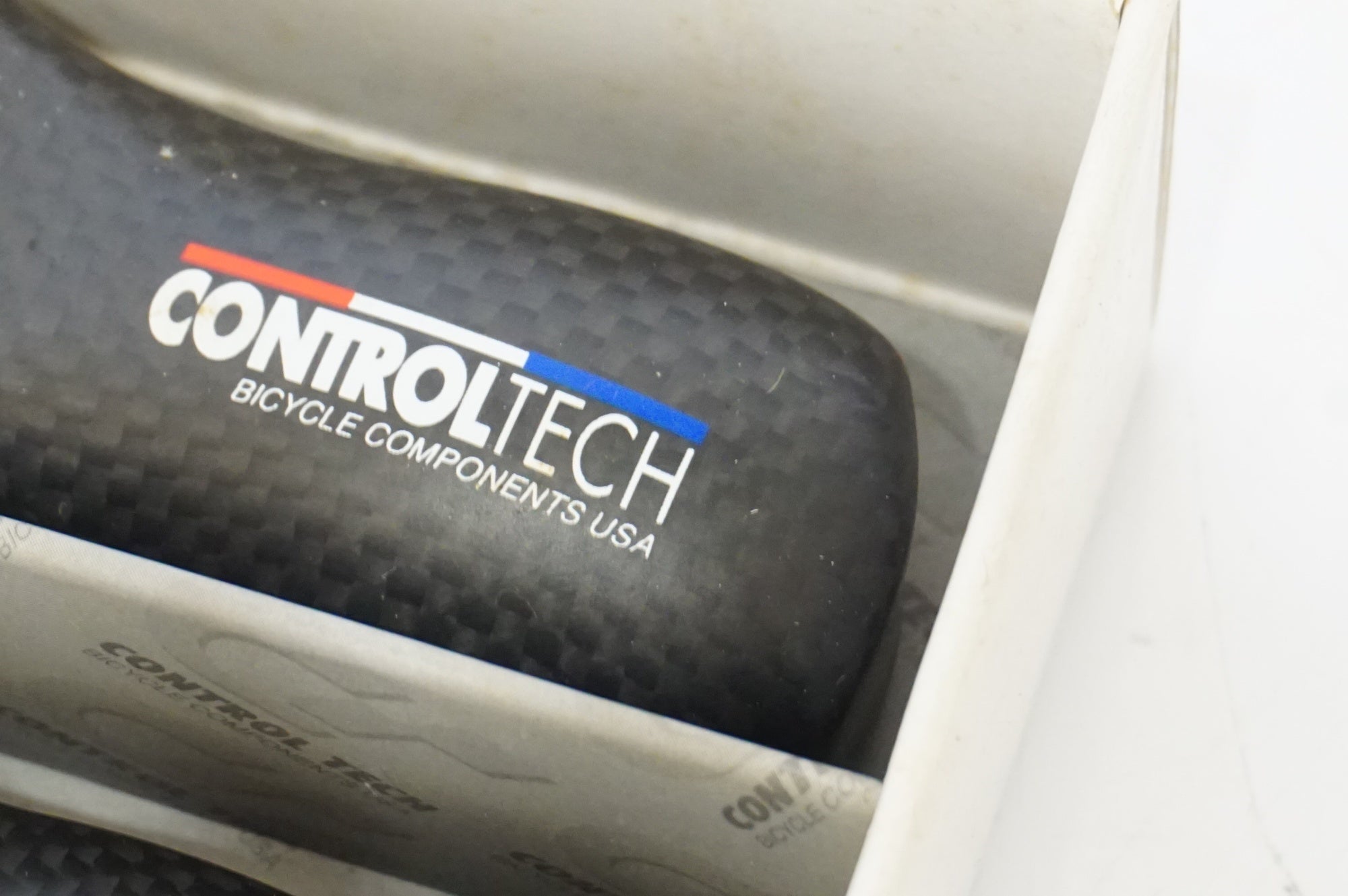 CONTROLTECH 「コントロールテック」 COMP BE CARBON バーエンド / 浜松店