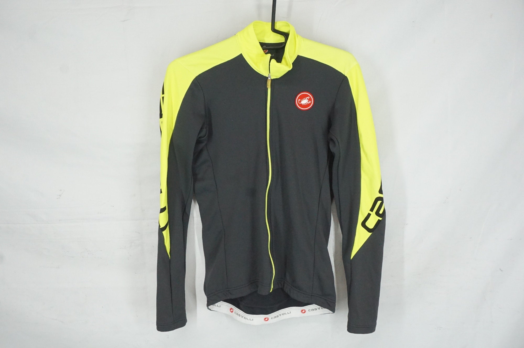 中古CASTELLI（カステリ）ウェア通販【バイチャリ】