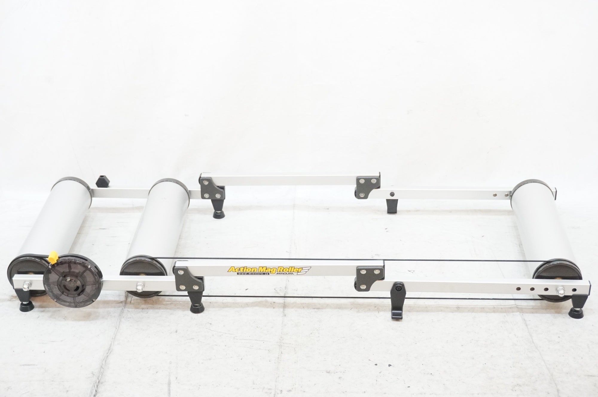 MINOURA 「ミノウラ」 ACTION MAG ROLLER サイクルトレーナー / 浦和ベース