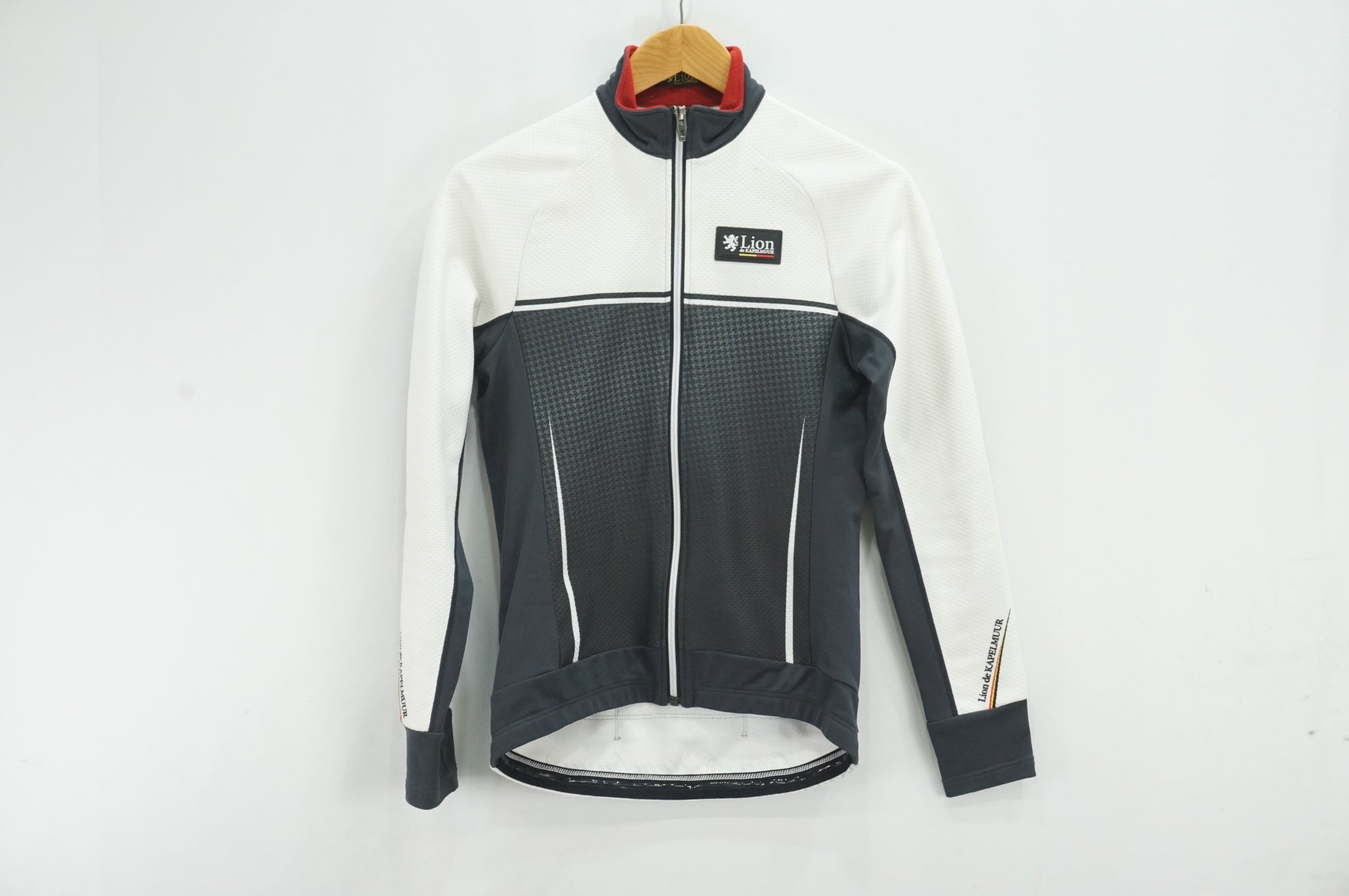 たーーーーー様リオンドカペンミュール LION DE KAPELMUUR 「リオンドカペルミュール」 Sサイズ ジャケット