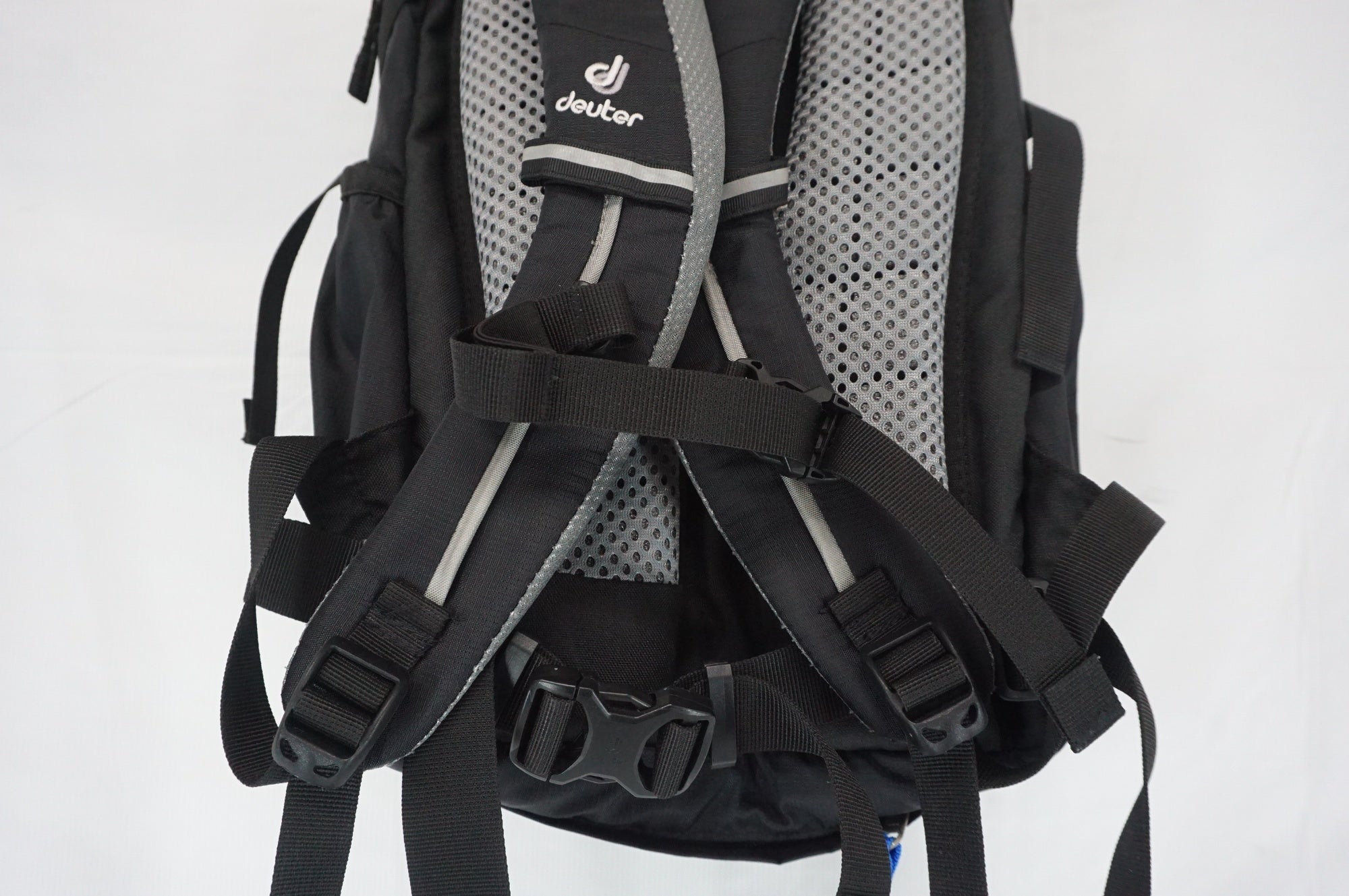 DEUTER 「ドイター」 CROSS BIKE 18 バックパック / 阪急塚口店