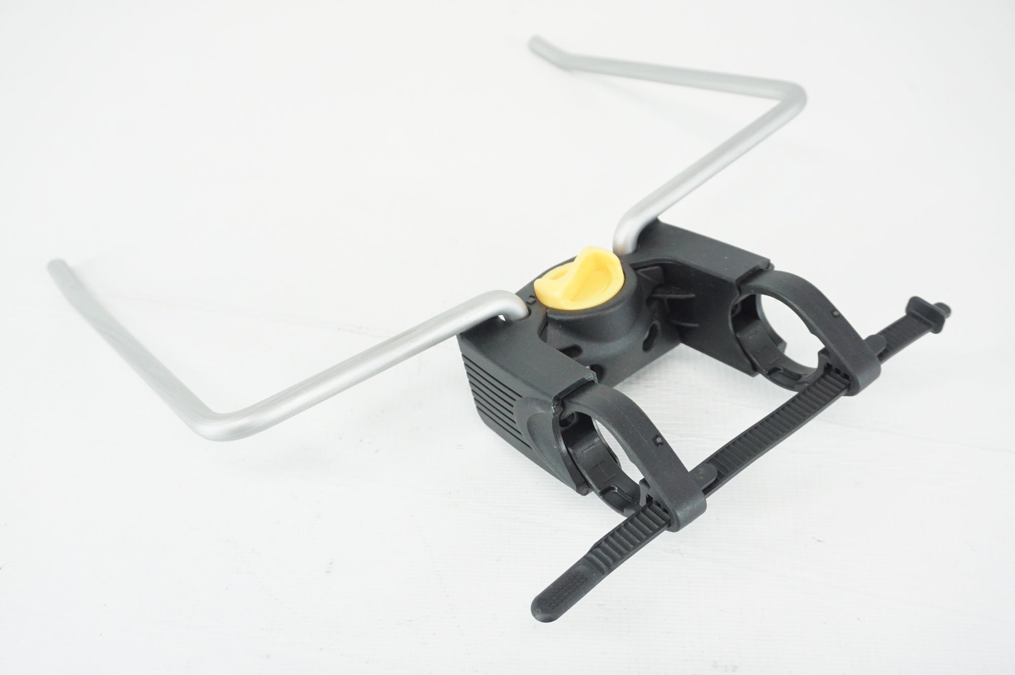 NIFCO 「ニフコ」 BTD11 OUTBACK フロントバッグホルダー / 阪急塚口店