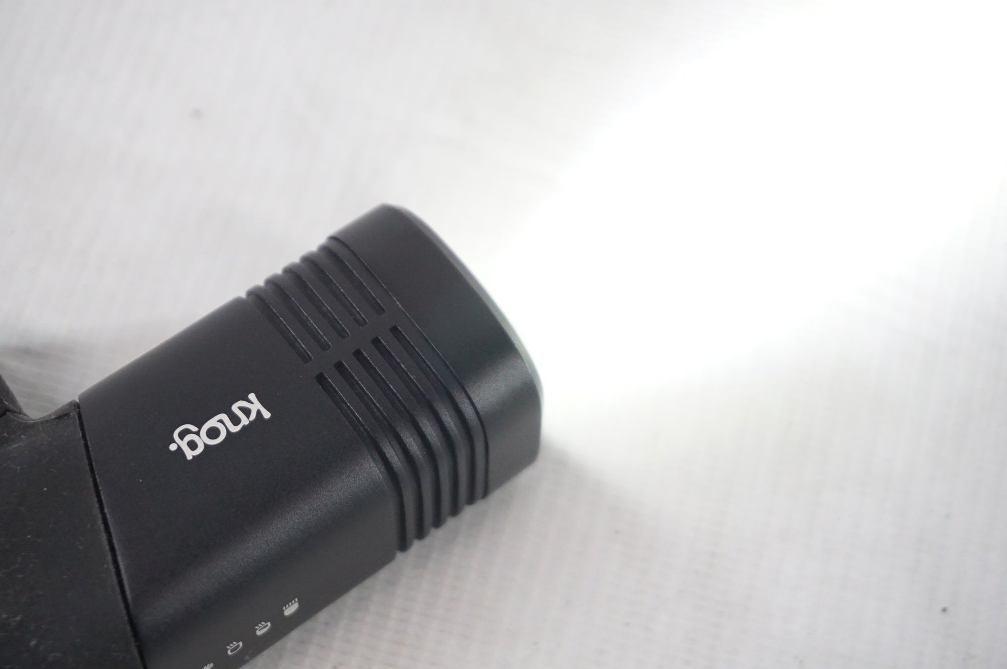 KNOG 「ノグ」 BLINDER ARC ライト / 阪急塚口店