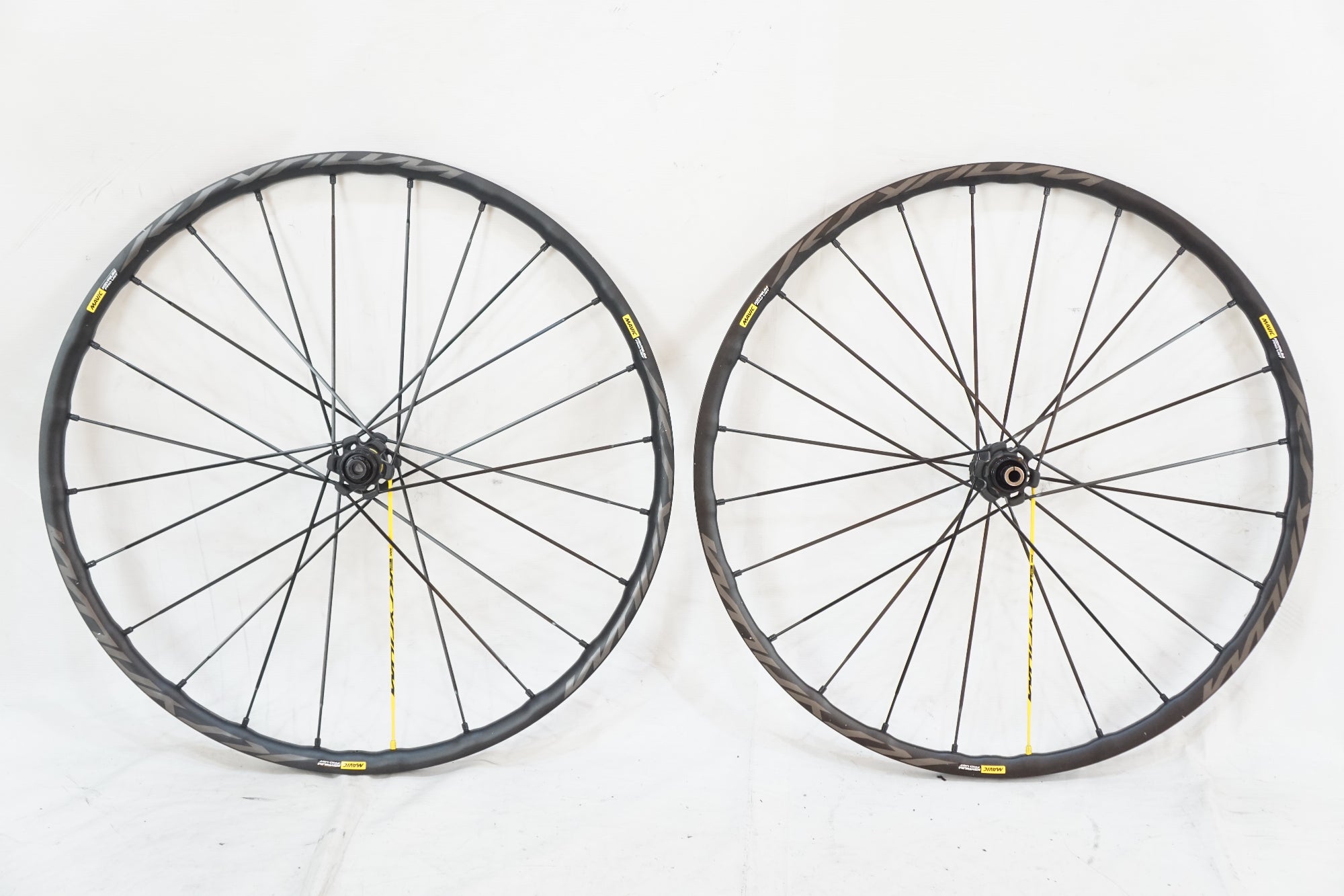 MAVIC 「マビック」 KSYRIUM PRO UST DISC シマノ11速 ホイールセット / バイチャリ浦和ベース