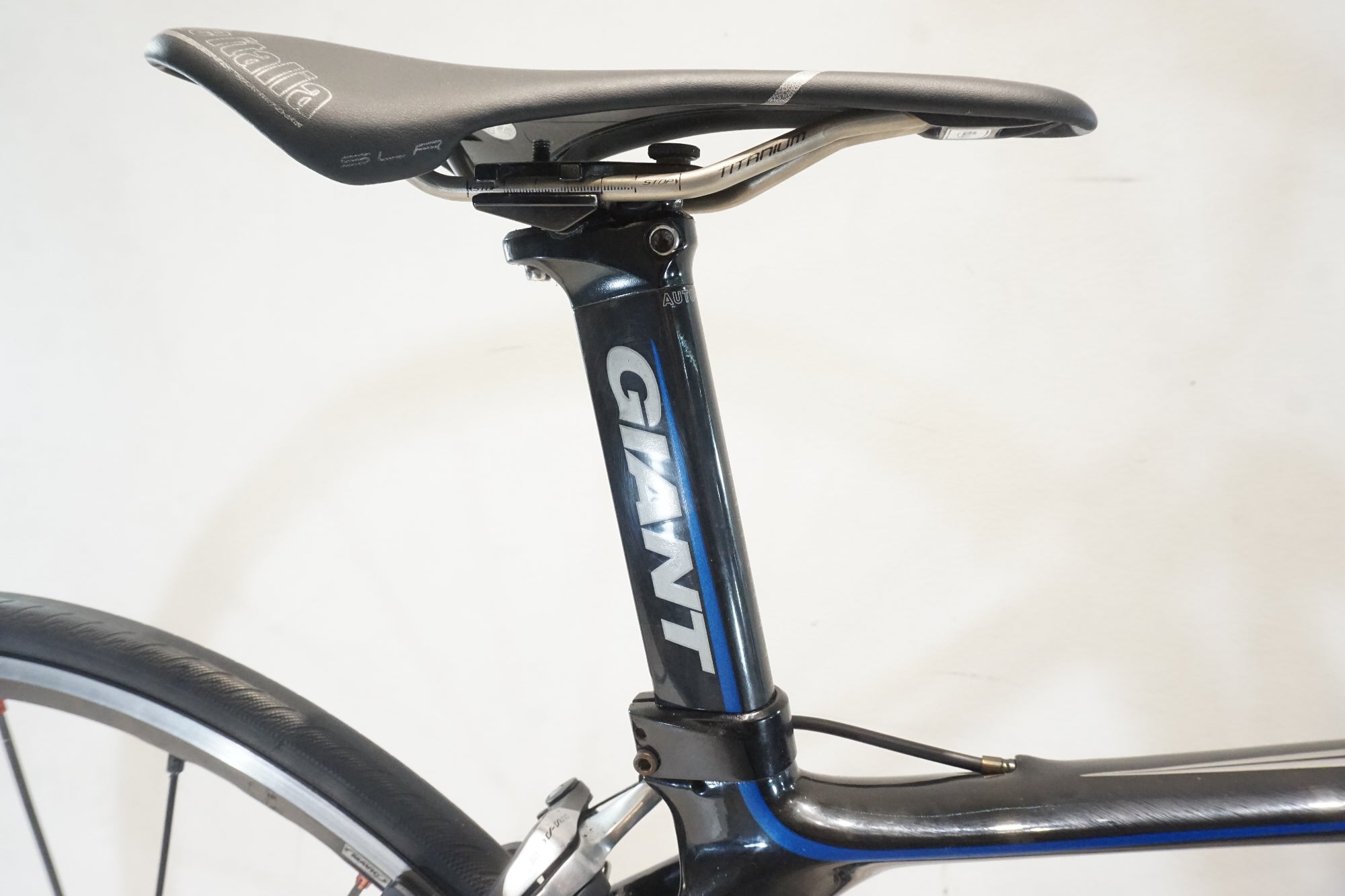 GIANT 「ジャイアント」 TCR ADVANCED 2 2013年モデル ロードバイク / 横浜戸塚店