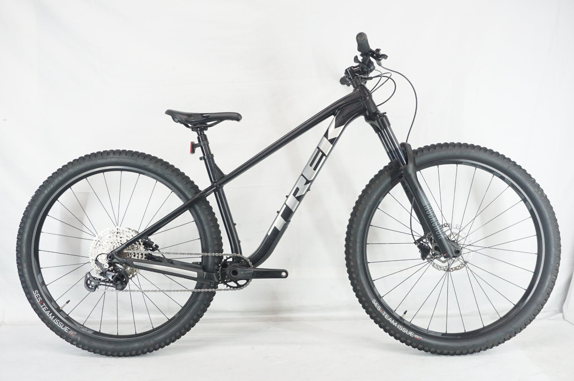 TREK 「トレック」 ROSCOE 7 2022-2024年モデル マウンテンバイク