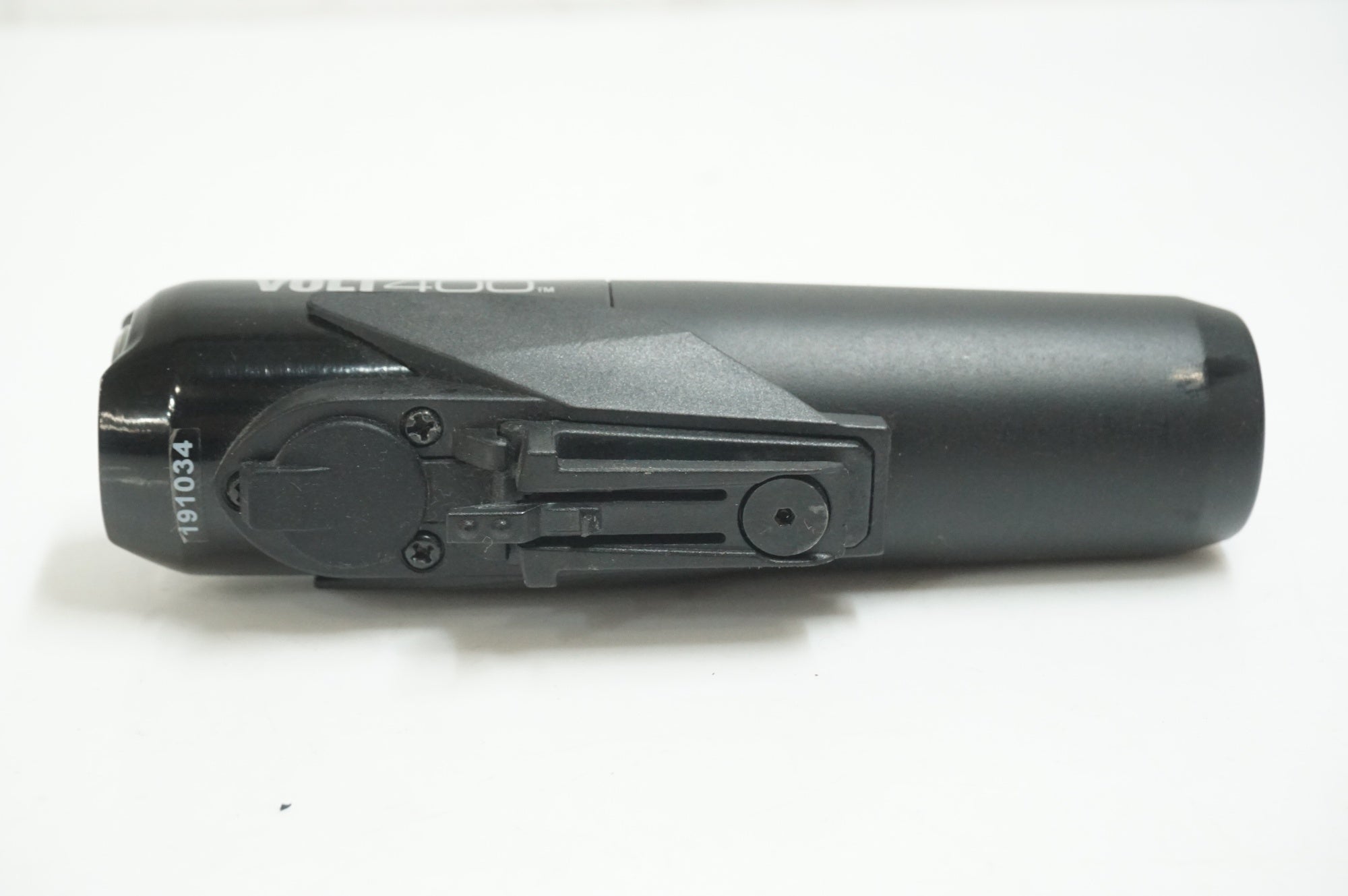 CATEYE 「キャットアイ」 VOLT400 フロントライト / 大宮店