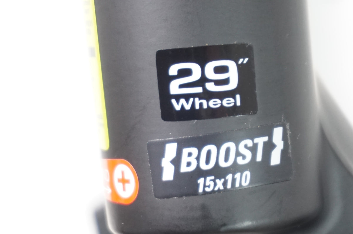 SR SUNTOUR 「エスアールサンツアー」 XCM34 BOOST 29インチ サスペンションフォーク / 世田谷店