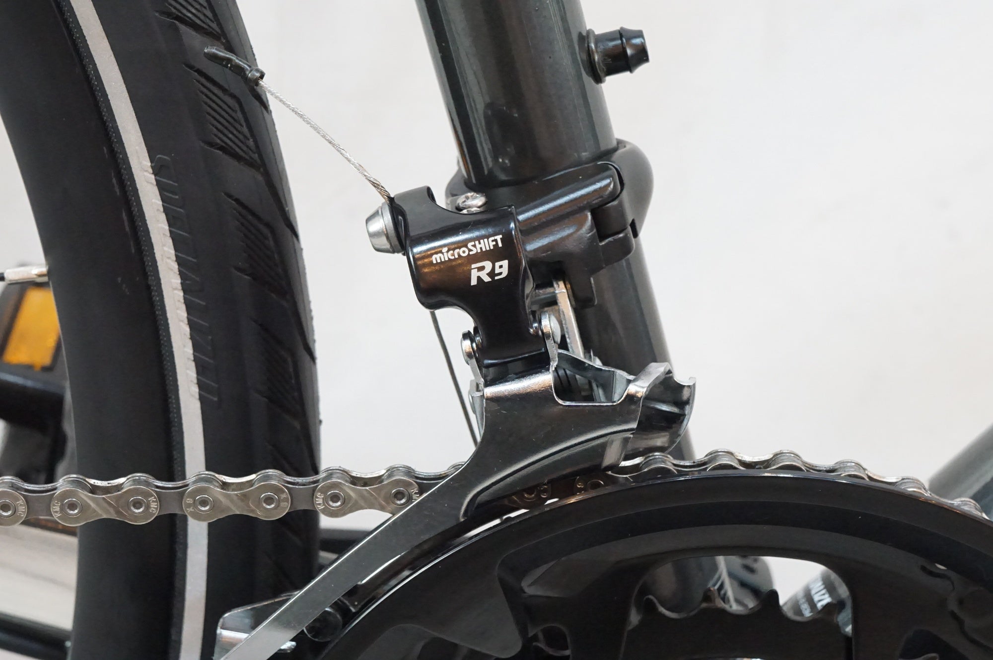 SPECIALIZED 「スペシャライズド」 MEN'S SIRRUS SPORT 2019年モデル クロスバイク / バイチャリ浦和ベース