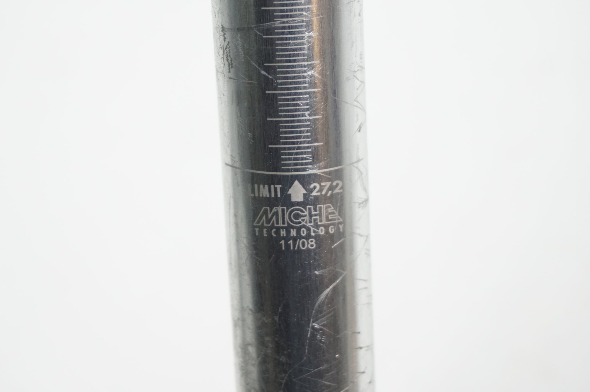 MICHE 「ミケ」 SUPER TYPE Φ27.2 260mm シートポスト / 川越店