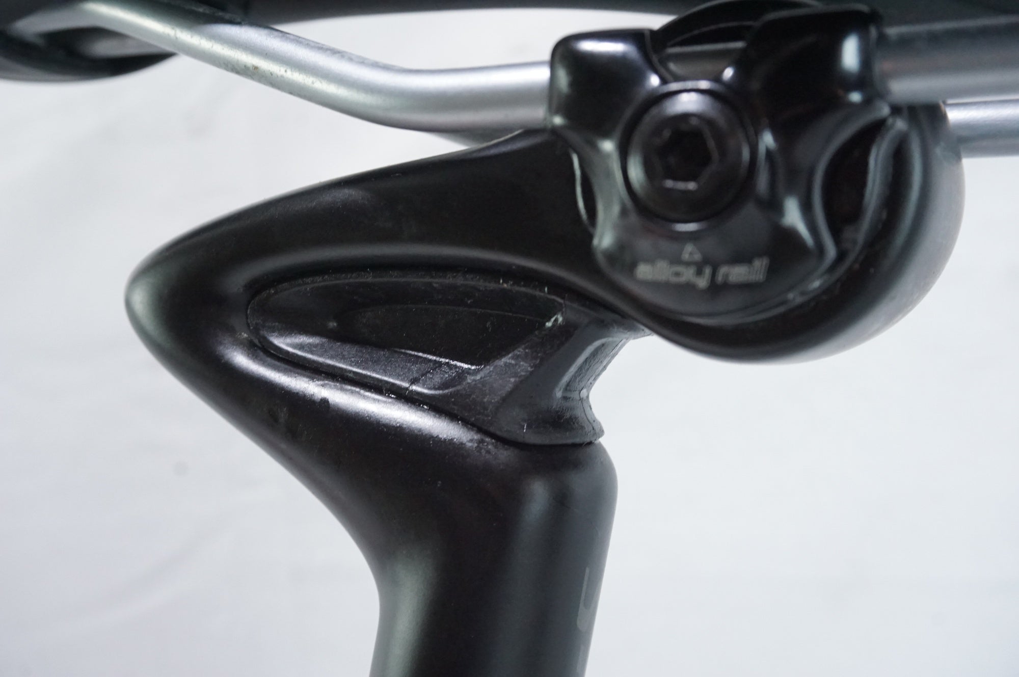 SPECIALIZED 「スペシャライズド」 ROUBAIX SL4 2016年モデル ロードバイク / 中目黒店