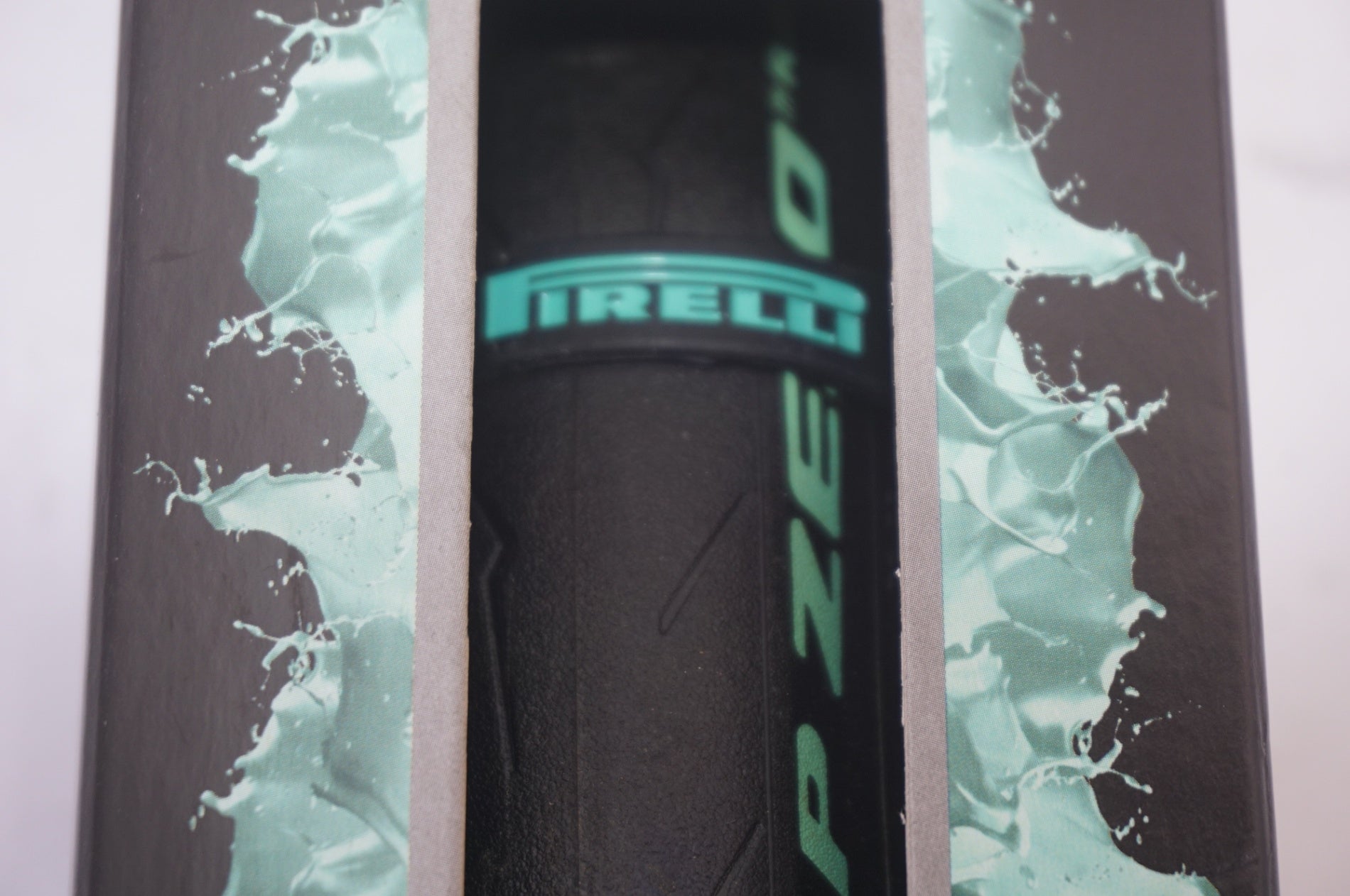 PIRELLI 「ピレリ」 P ZERO RACE 700-26C クリンチャー タイヤ / 世田谷店