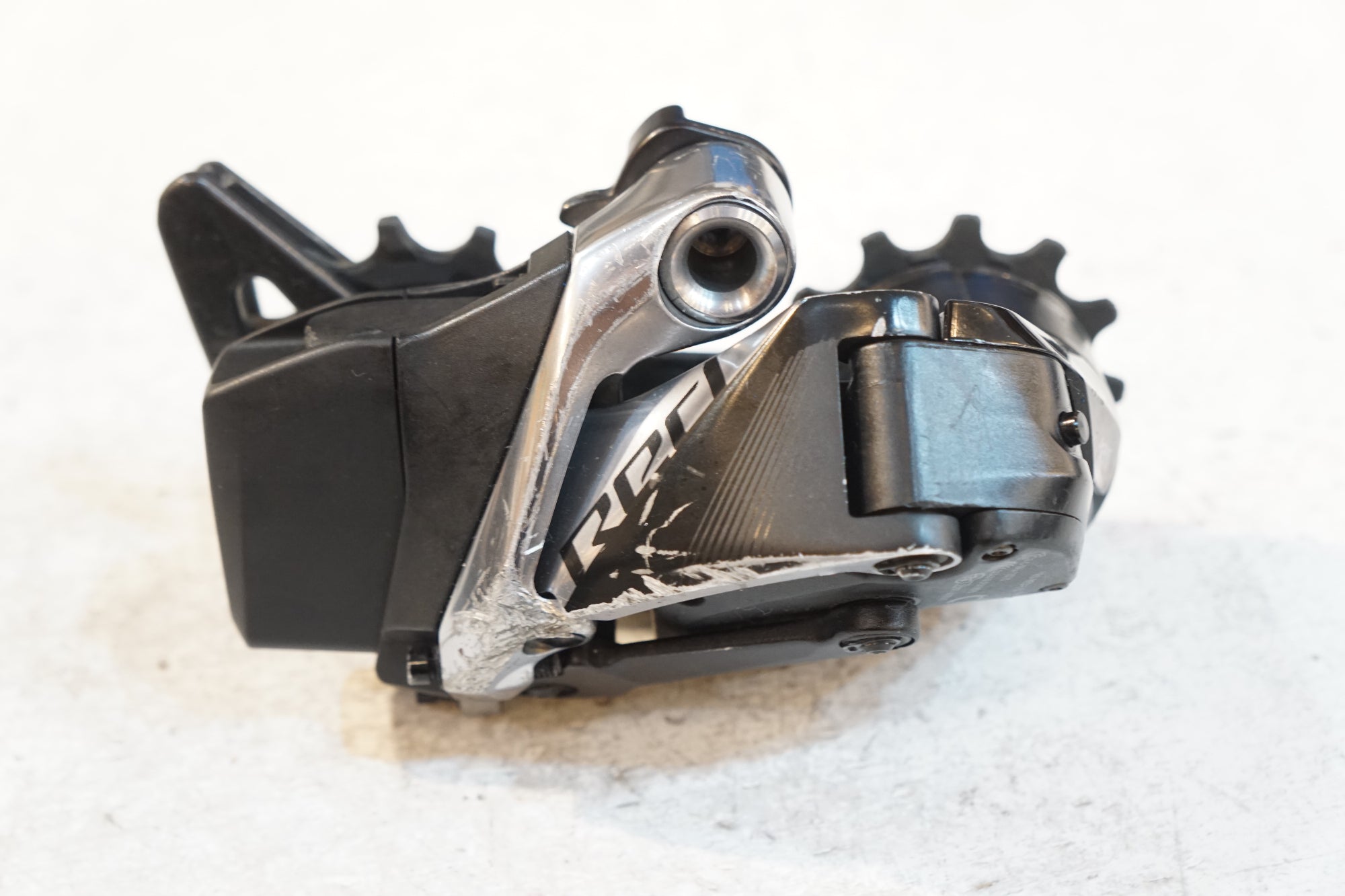 スラムSRAM RED AXS D1 リアディレイラー SRAM 「スラム」 RED e-TAP AXS D1 リアディレイラー / バイチャリ浦和