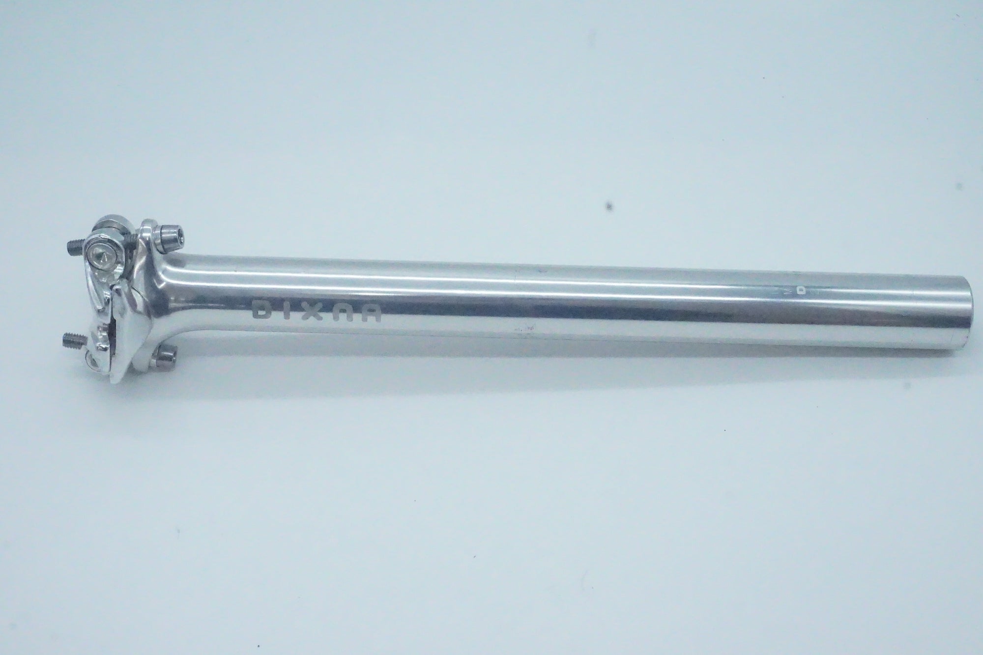 DIXNA 「ディズナ」 27.2φ 300mm シートポスト / 京都西院店