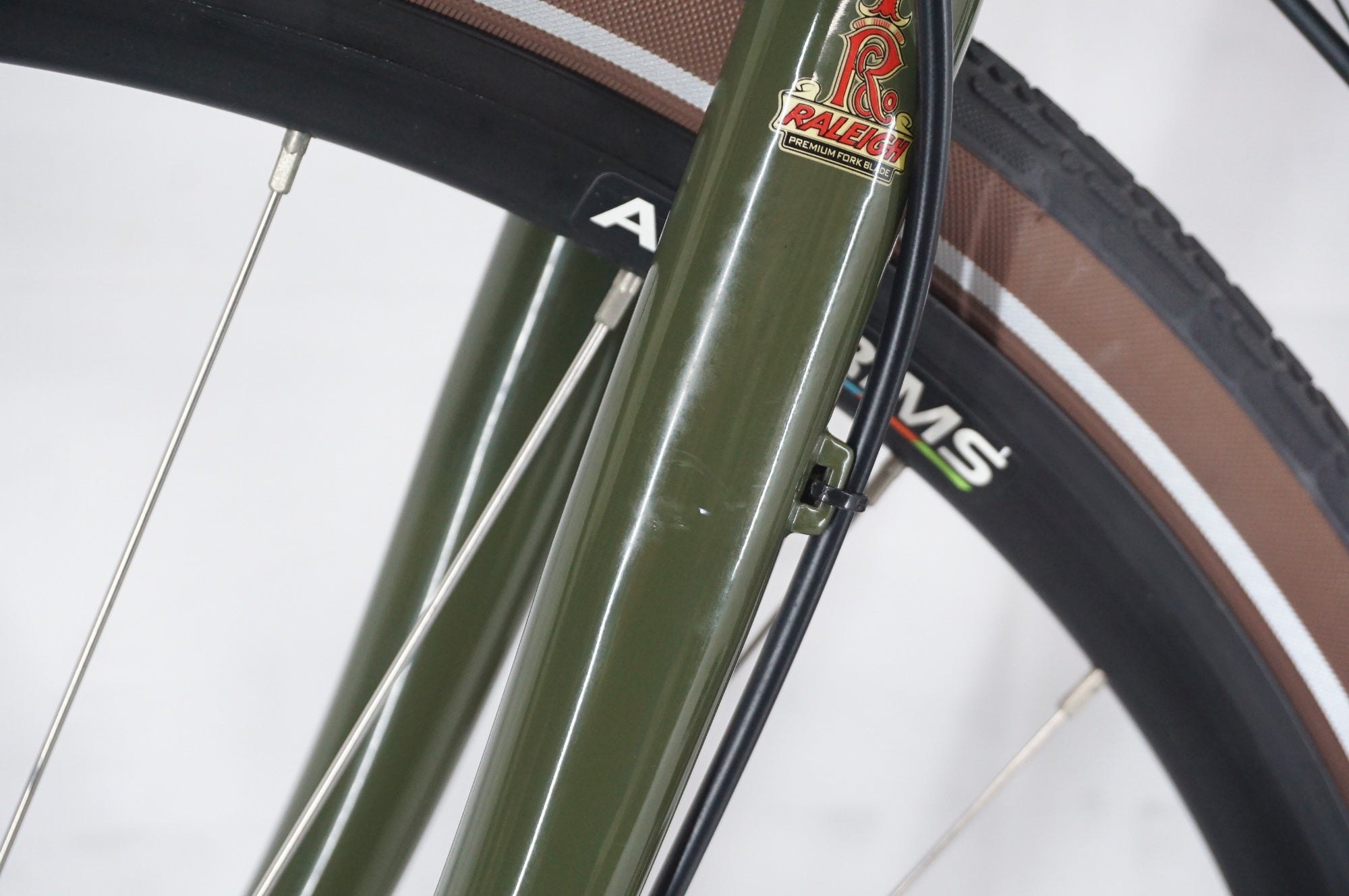 RALEIGH 「ラレー」 RFF RADFORD-F 2024年モデル クロスバイク / 阪急塚口店