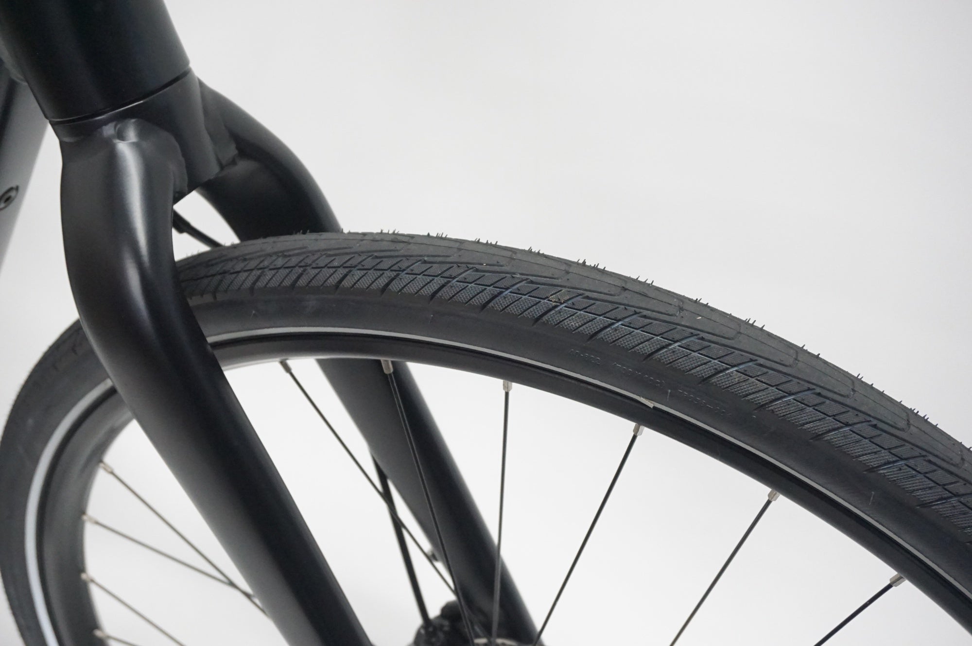 TREK 「トレック」 FX+2 2023年モデル E-BIKE / 福岡店