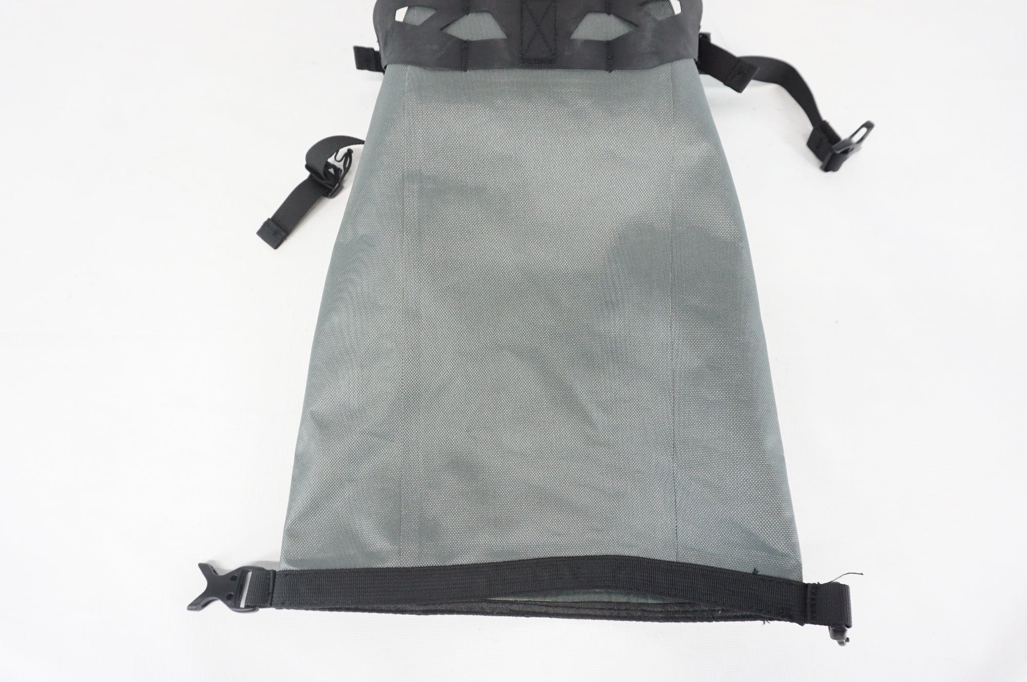 R250 「アールニーゴーマル」 サドルバッグ / 阪急塚口店