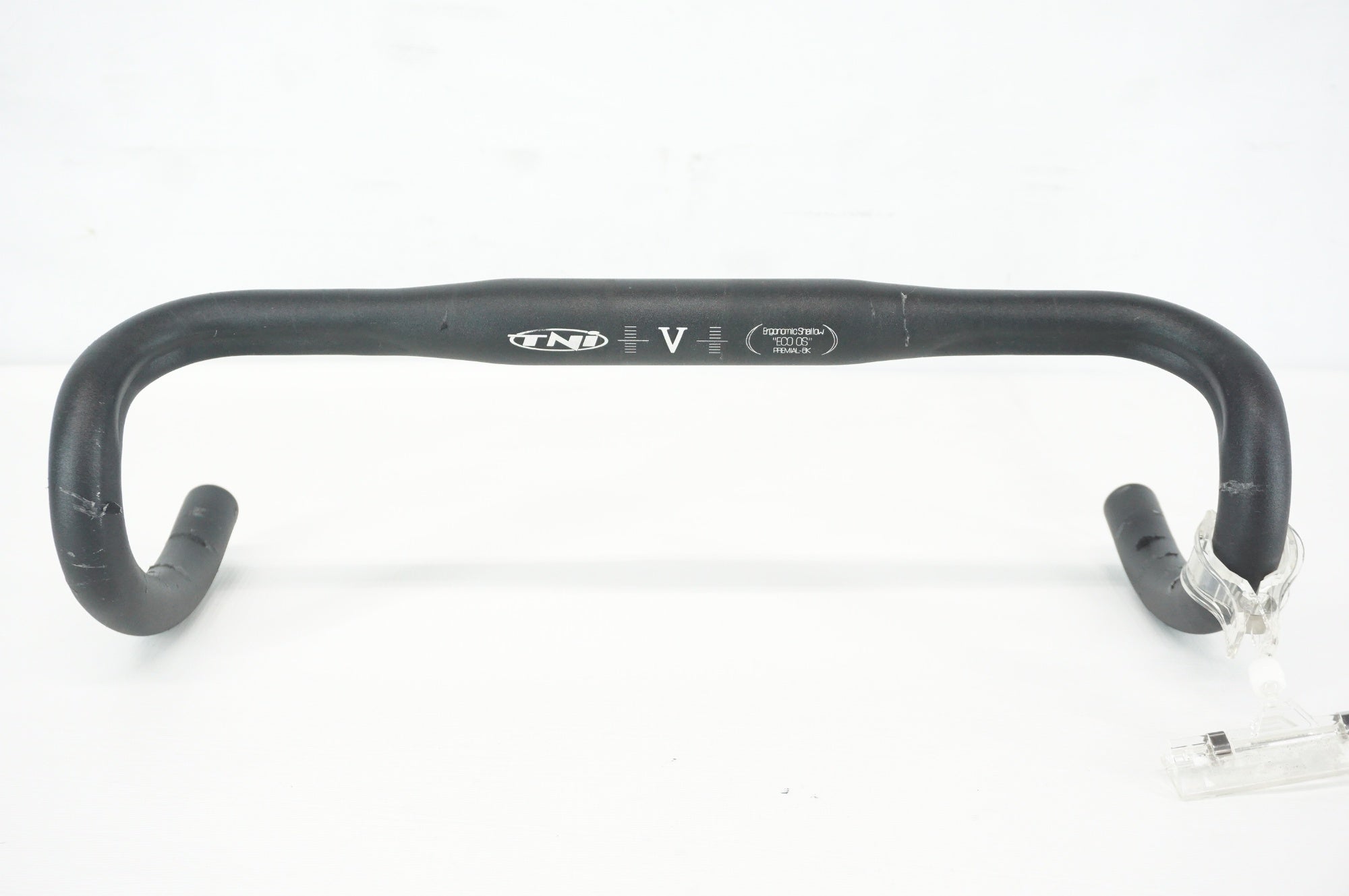 TNI 「ティーエヌアイ」 ERGONOMIC SHALLOW Φ31.8 400mm ハンドル / 阪急塚口店