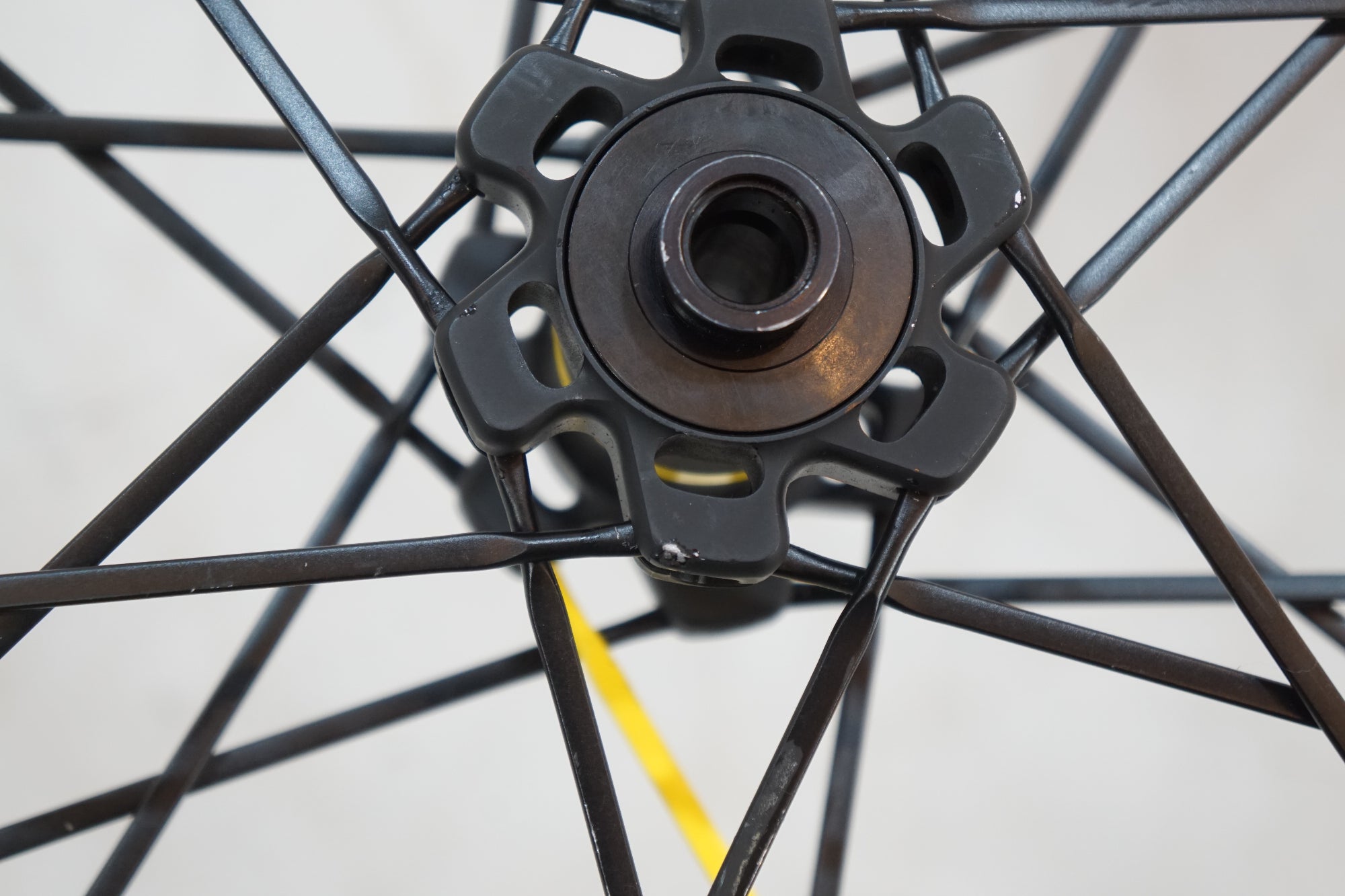 MAVIC 「マビック」 KSYRIUM PRO UST DISC シマノ11速 ホイールセット / バイチャリ浦和ベース