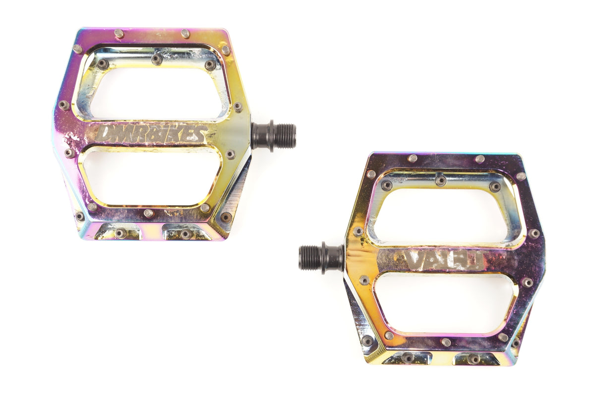 DMR BIKES 「ディーエムアールバイクス」 VAULT PEDAL LACON ペダル / 中目黒店