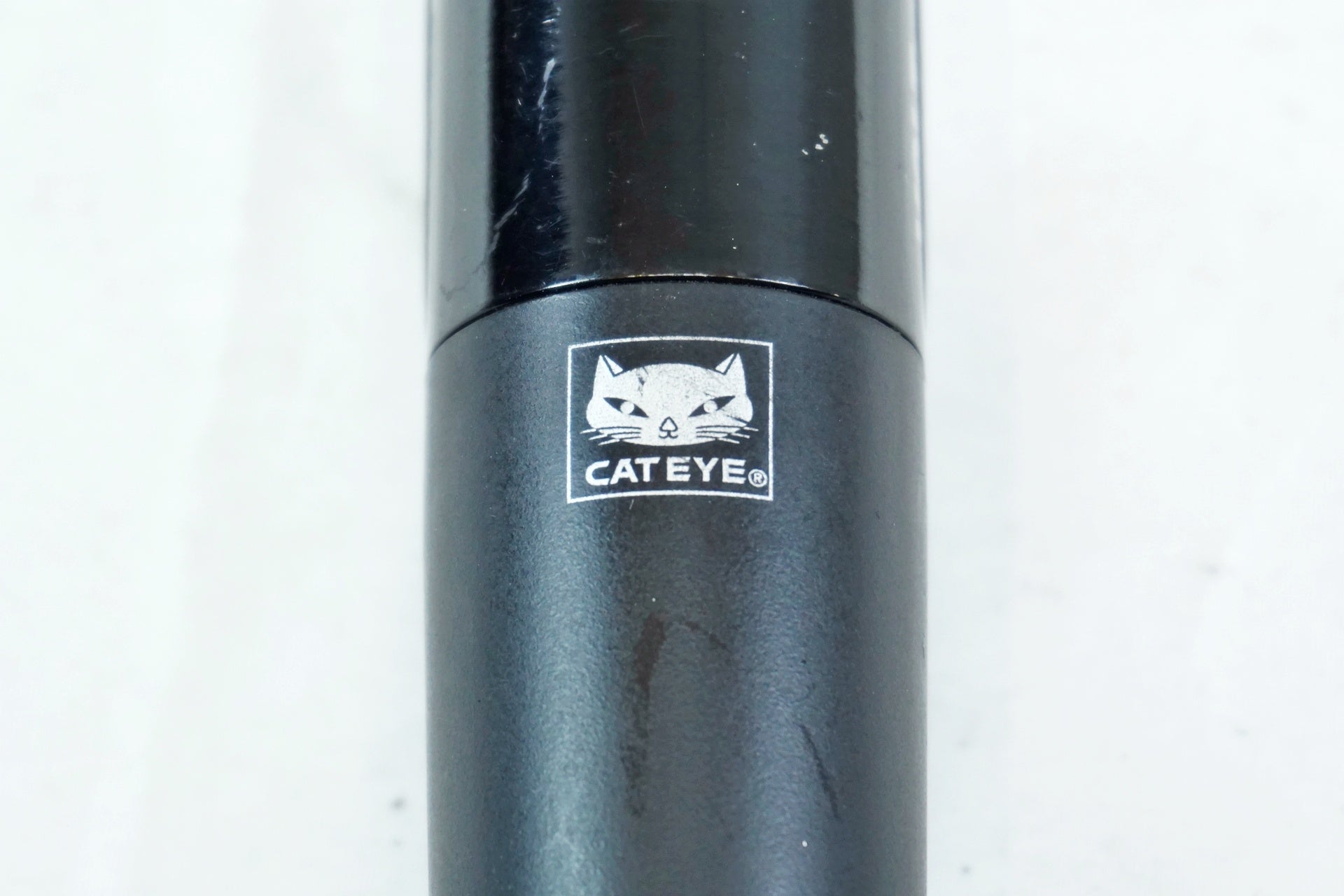 CATEYE 「キャットアイ」 VOLT400 フロントライト / 有明ガーデン店