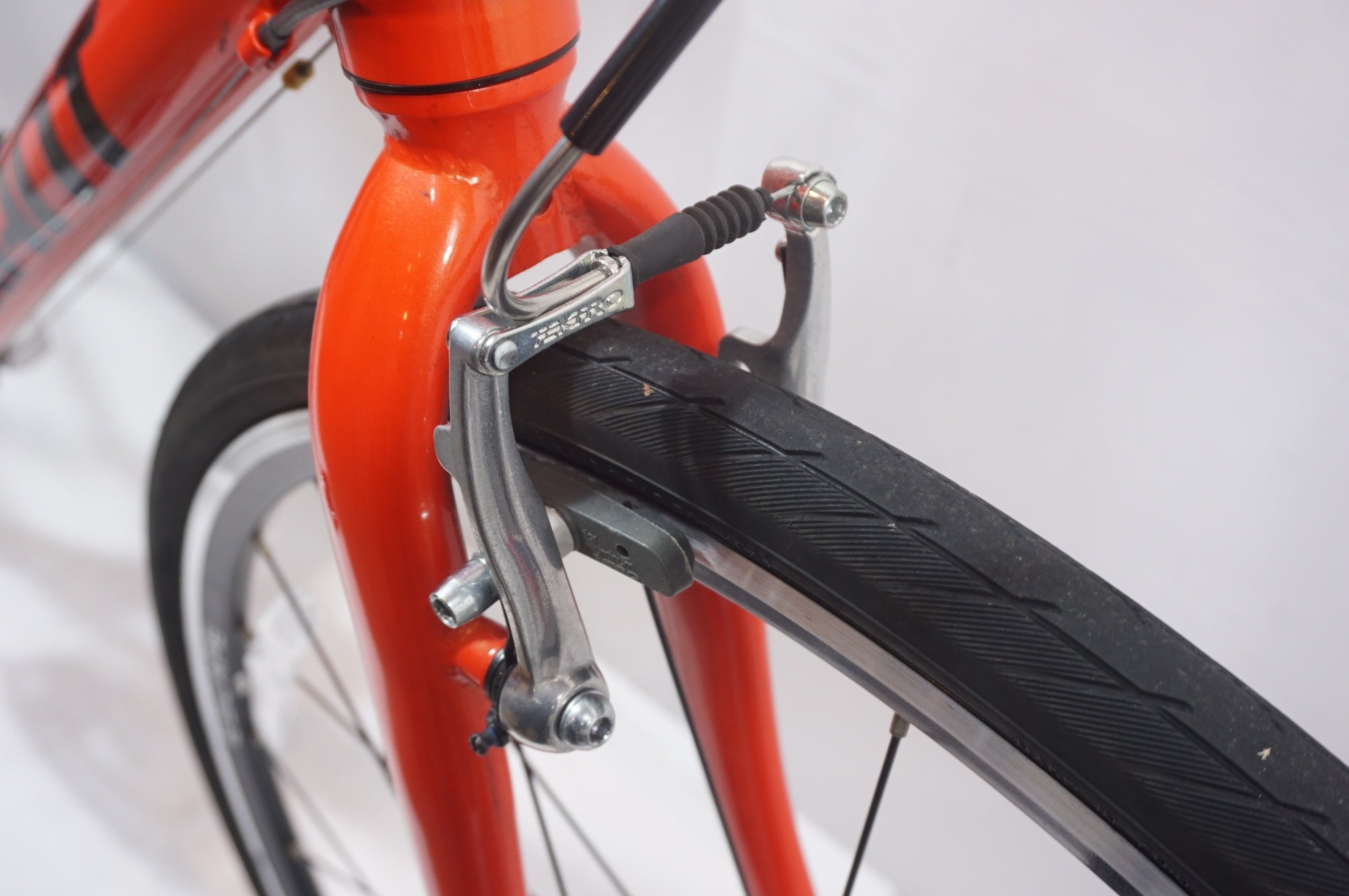 GIANT 「ジャイアント」 ESCAPE R3 MS LTD 2024年モデル クロスバイク / 世田谷店