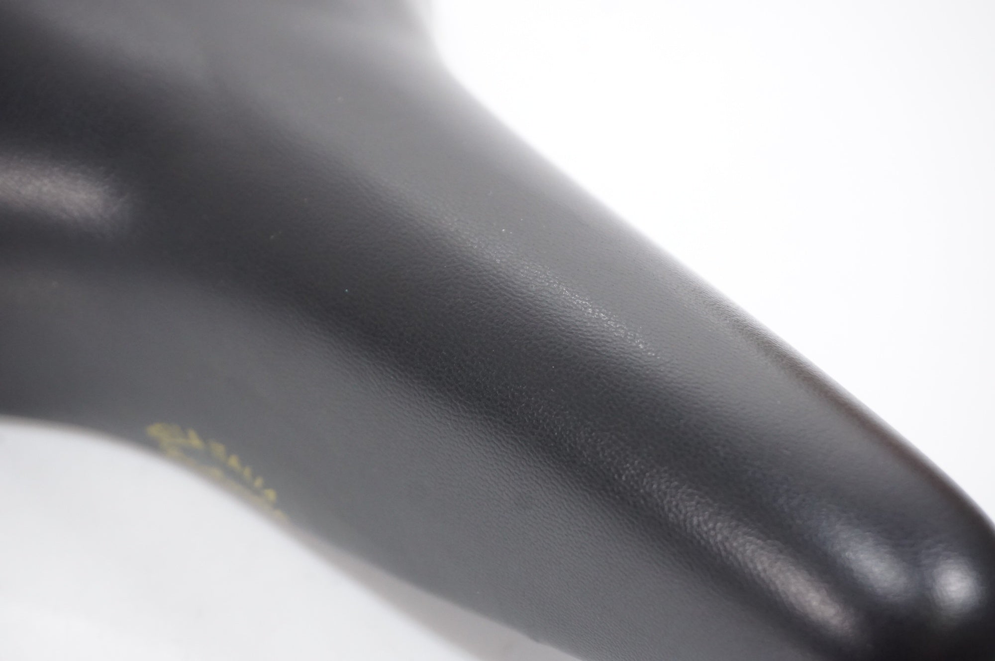 SELLE ITALIA 「セライタリア」 ANATOMIC サドル / AKIBA店