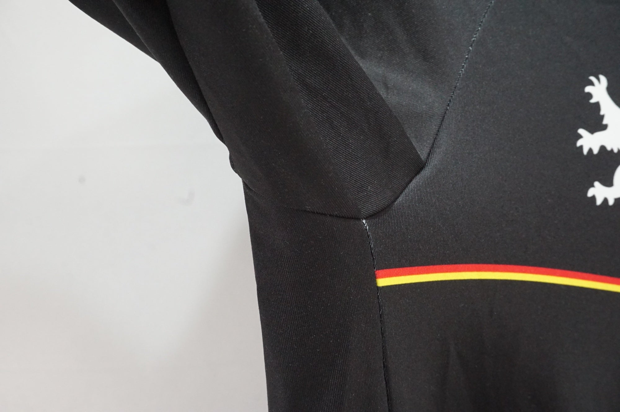 LION DE KAPELMUUR 「リオンドカペルミュール」 Mサイズ 長袖 サイクルジャージ / 大宮店