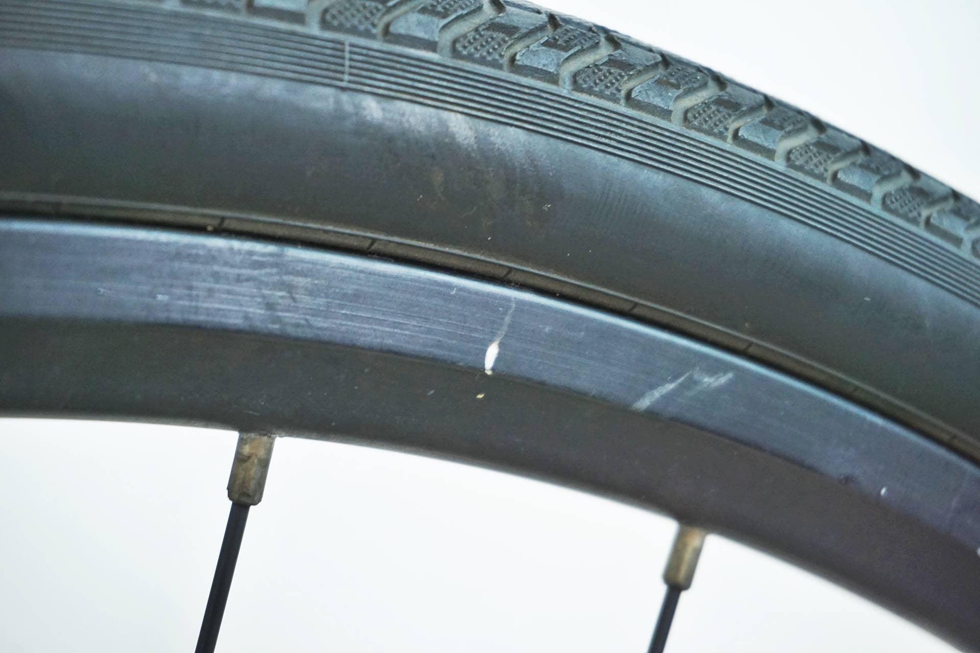 LOUIS GARNEAU 「ルイガノ」 SETTER 9.0 DISC 2020年モデル クロスバイク / 有明ガーデン店