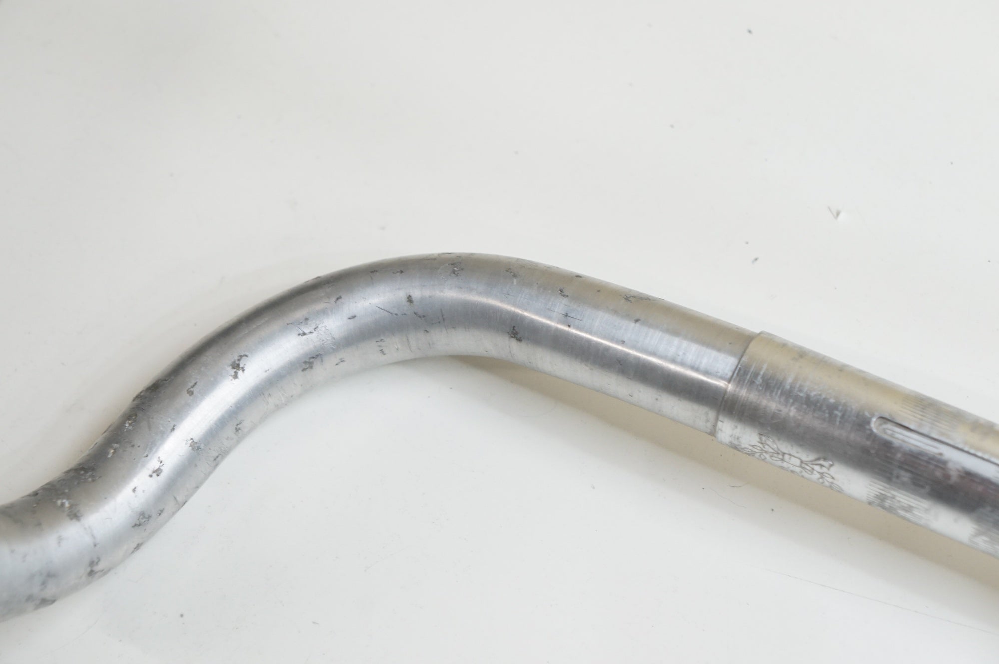 NITTO 「ニットー」 GRANDRAUNDONEUR 135 φ25.4 370mm ハンドル / 大宮店