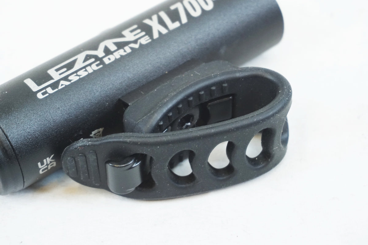 LEZYNE 「レザイン」 CLASSIC DRIVE XL700+ フロントライト / 有明ガーデン店