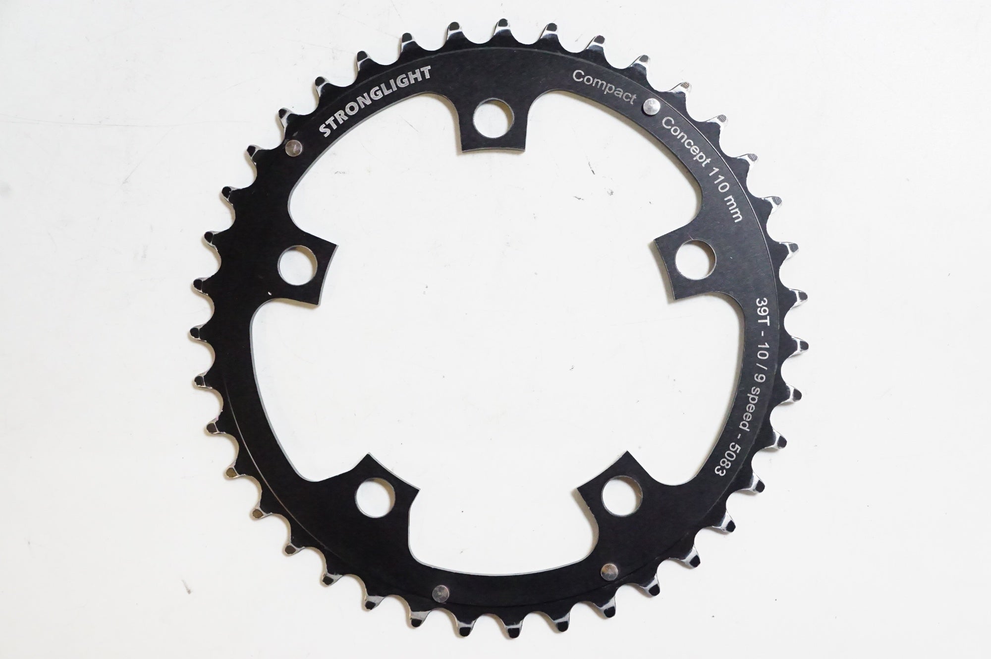 STRONGLIGHT 「ストロングライト」 39T チェーンリング / 熊谷本店