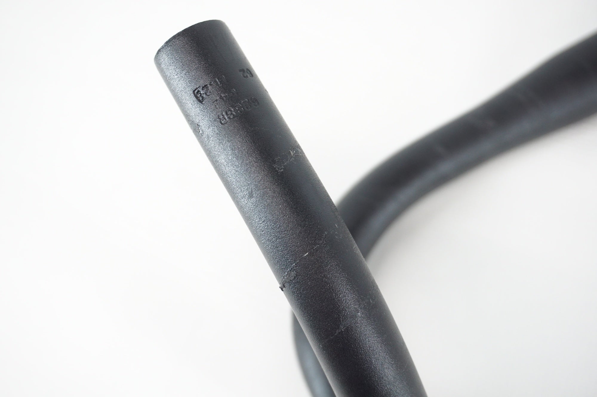 BONTRAGER 「ボントレガー」 RACE φ31.8 420mm ハンドル / 阪急塚口店