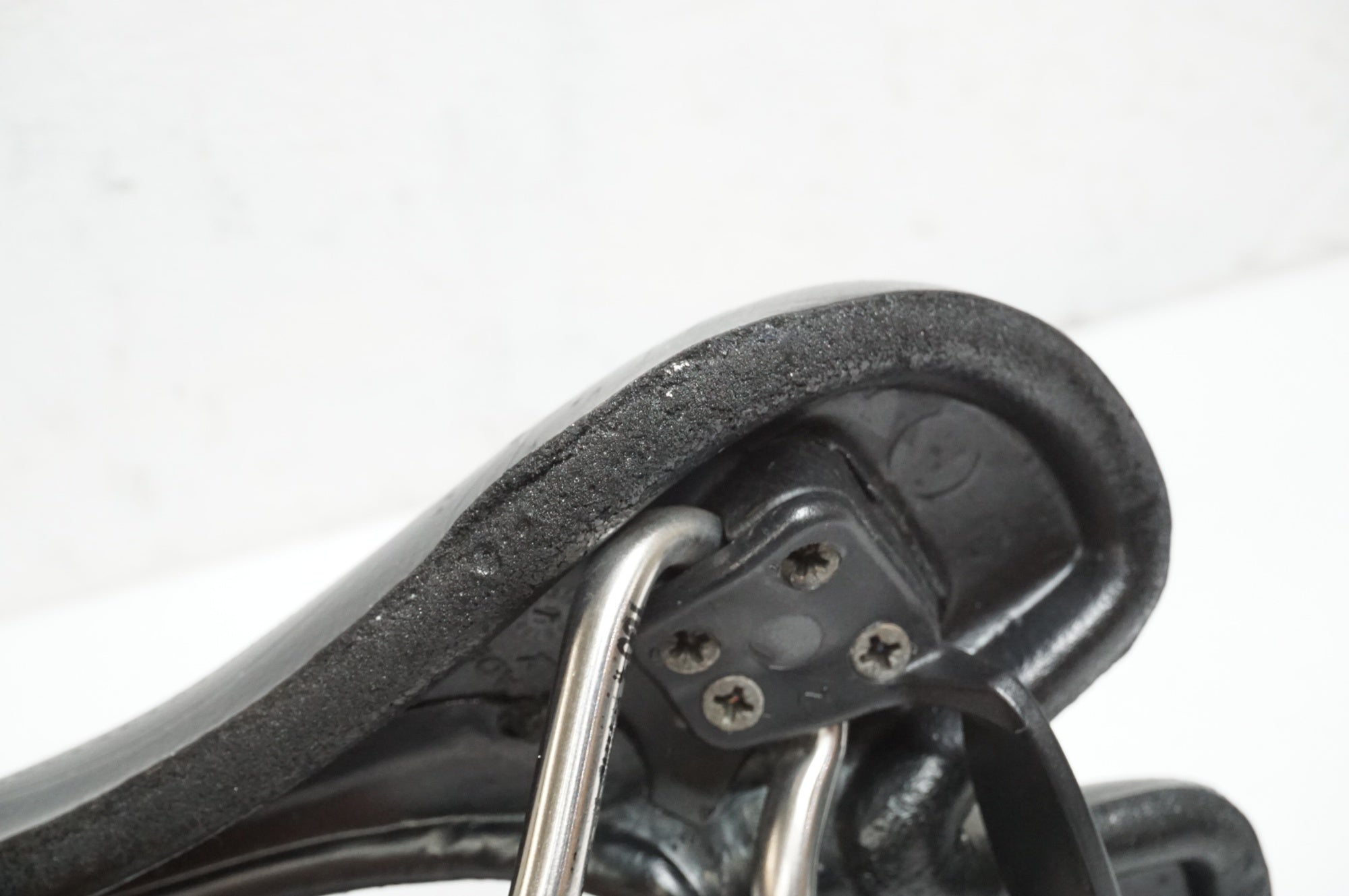 SELLE SMP 「セラエスエムピー」 HYBRID 286g サドル / 大宮店