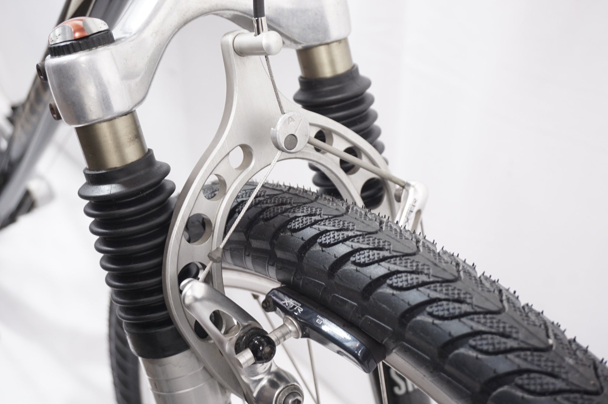 BREEZER 「ブリーザー」 LIGHTNING TEAM 2011年モデル マウンテンバイク / 世田谷店