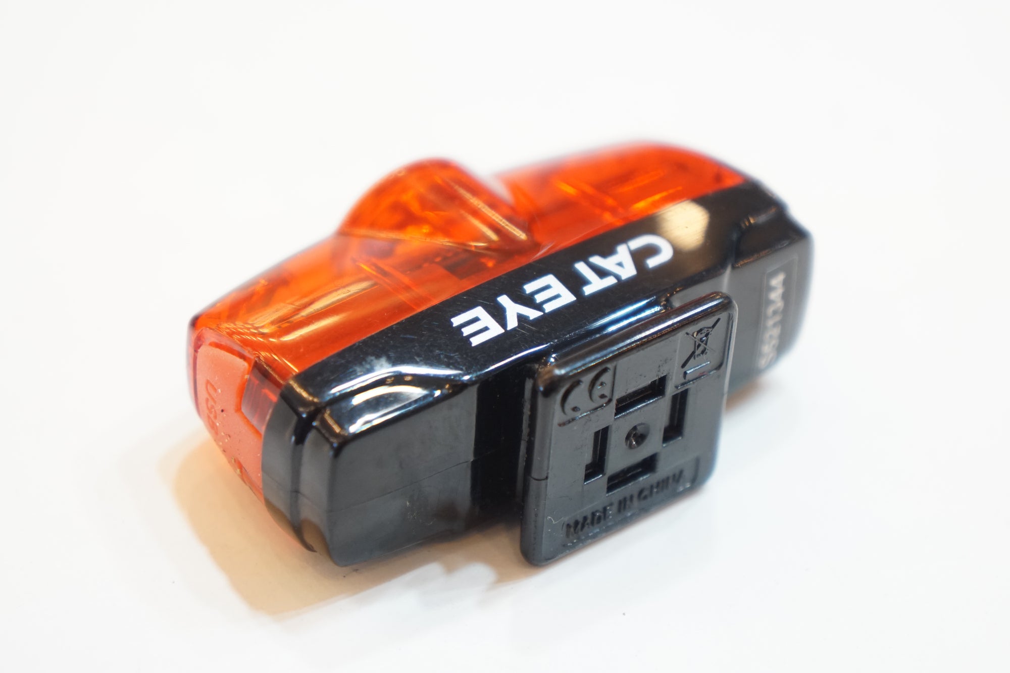 CATEYE 「キャットアイ」 TL-LD620/635/AU620 リアライト / バイチャリ浦和ベース