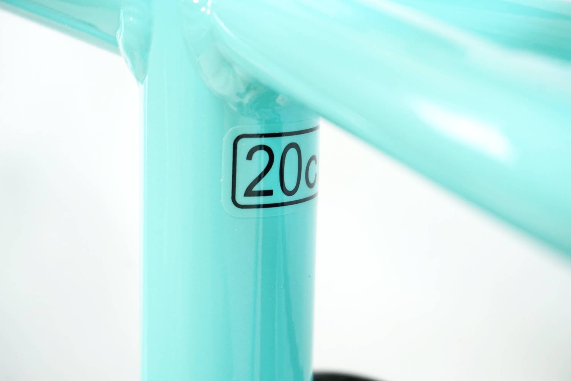 BIANCHI 「ビアンキ」 PIRATA16 2022年モデル 16インチ キッズバイク / 有明ガーデン店