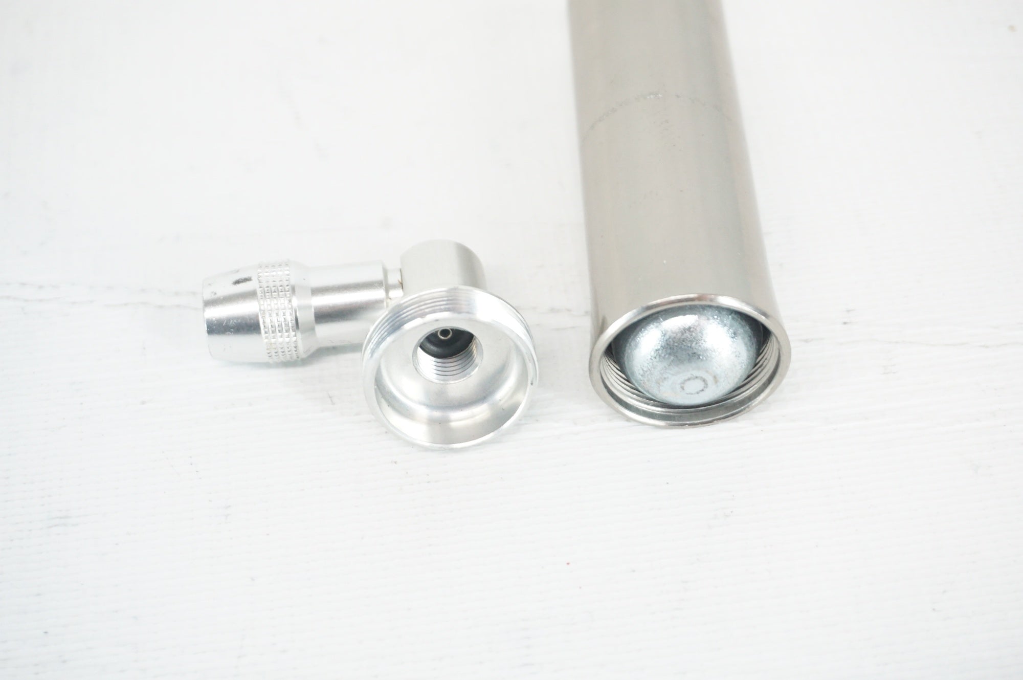 BIRZMAN 「バーズマン」 CO2ボンベ インフレーターセット / 阪急塚口店