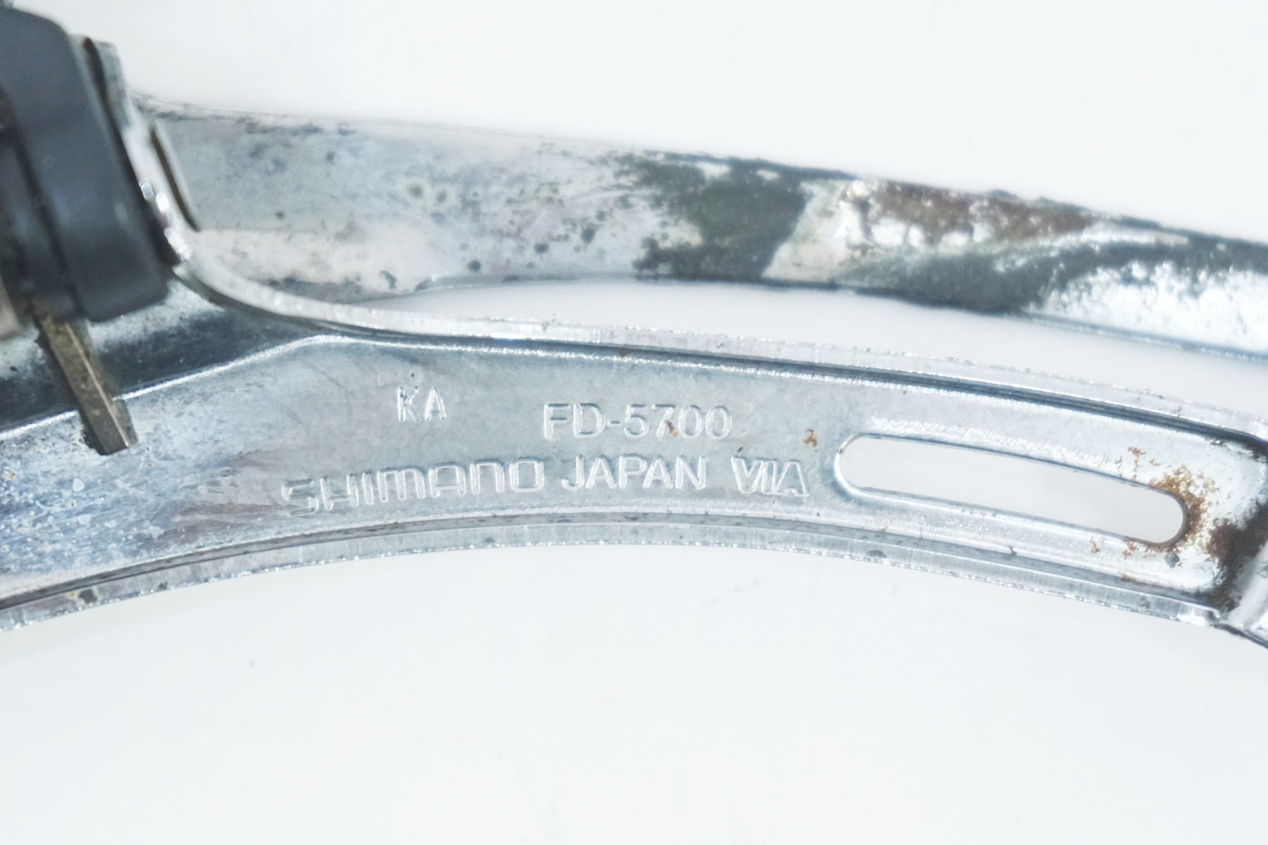 SHIMANO 「シマノ」 105 FD-5700 フロントディレイラー / 大阪美原北インター店