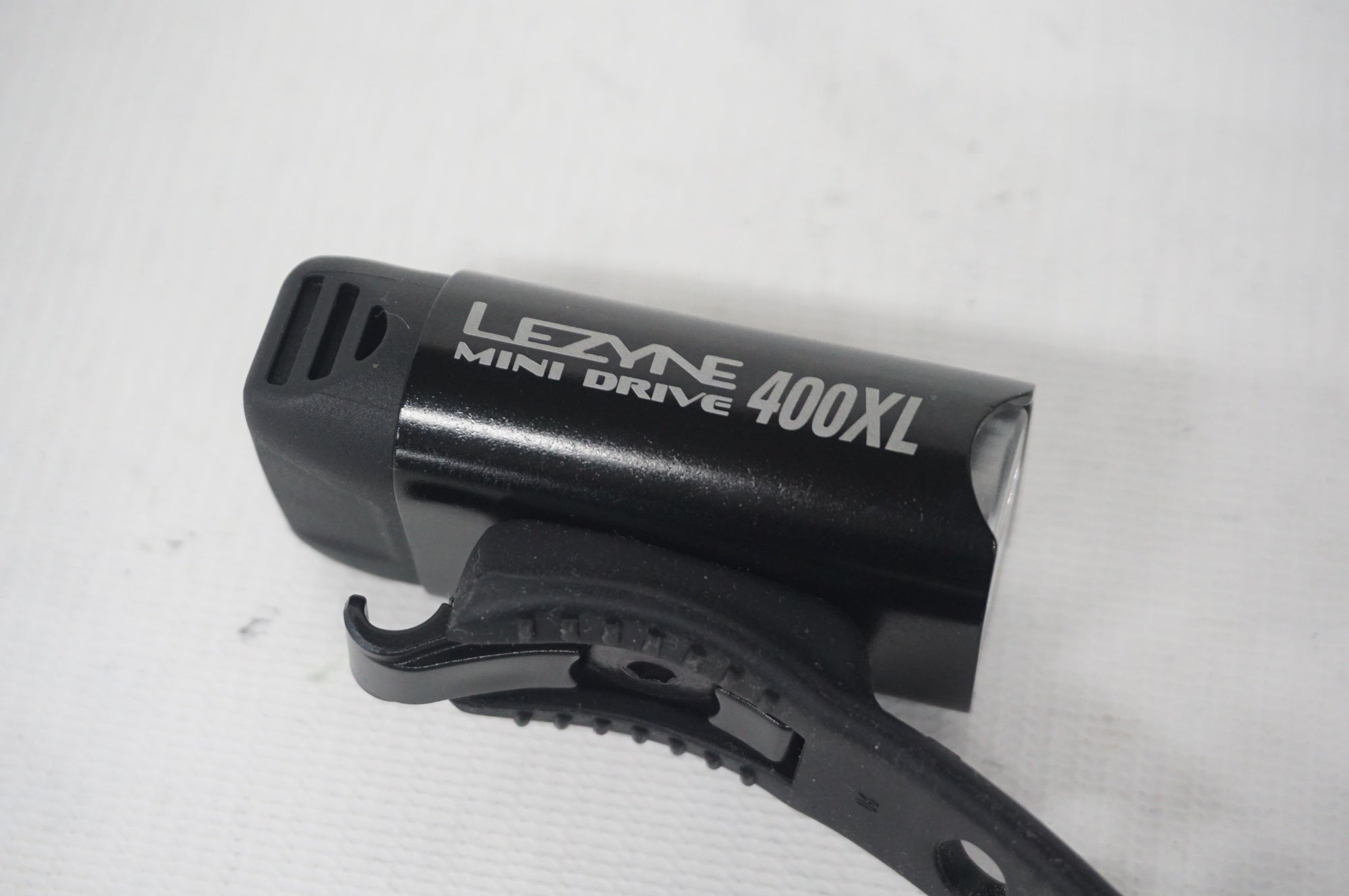 LEZYNE 「レザイン」 400XL フロントライト / 阪急塚口店